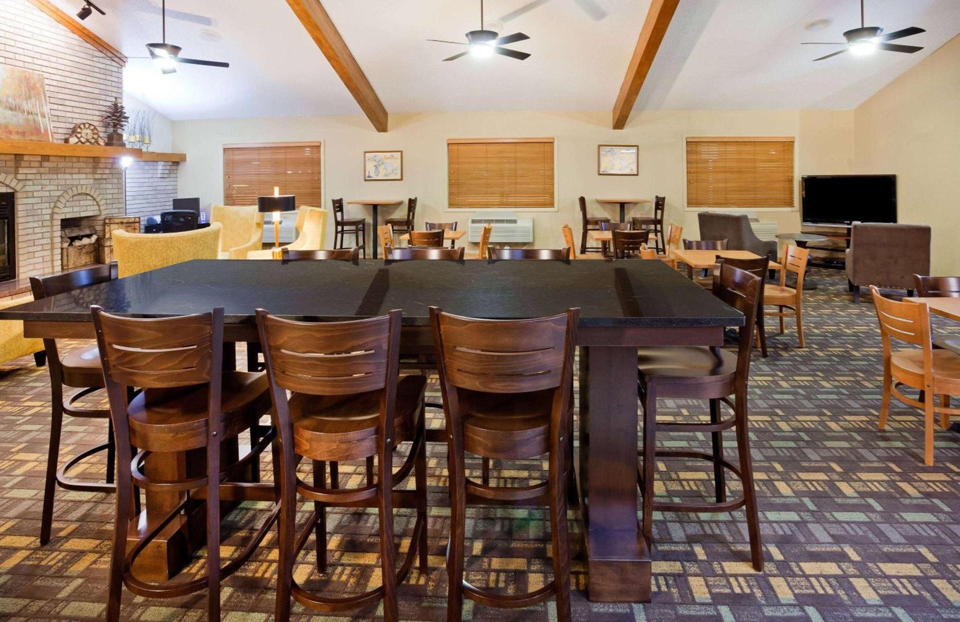 AmericInn by Wyndham Ironwood photo 36