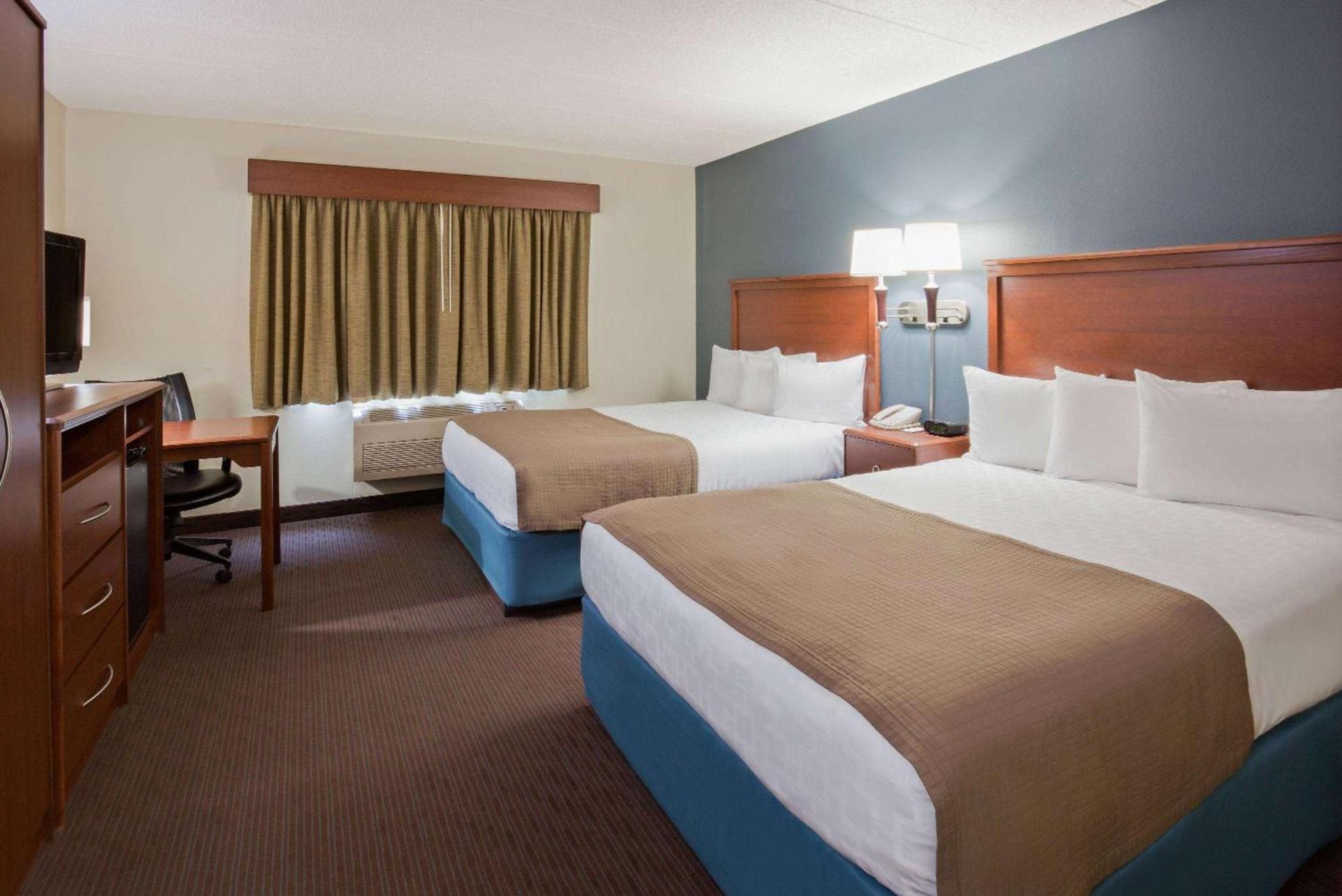 AmericInn by Wyndham Spencer photo 28