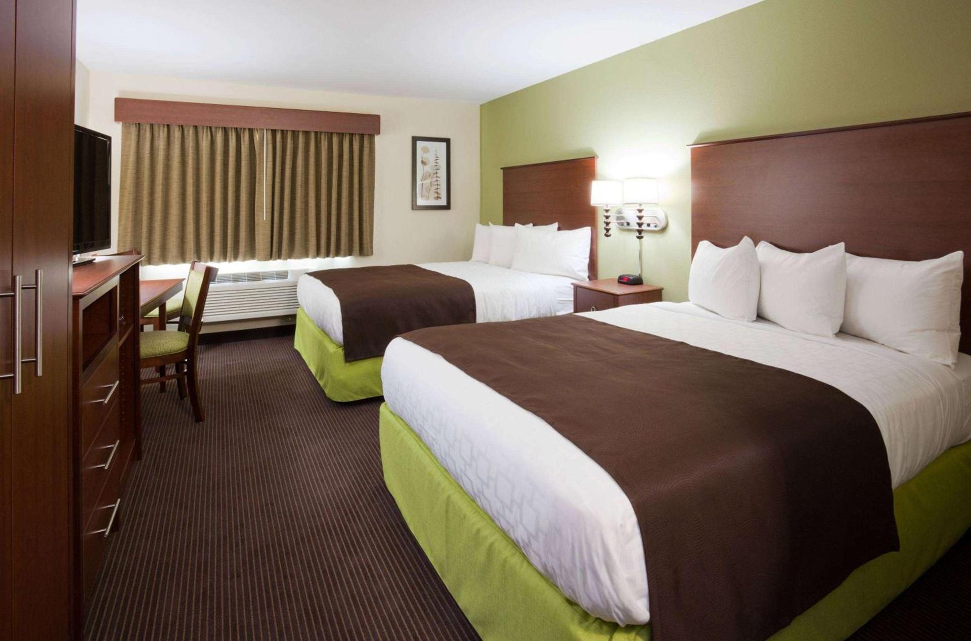 AmericInn by Wyndham Hawley photo 10