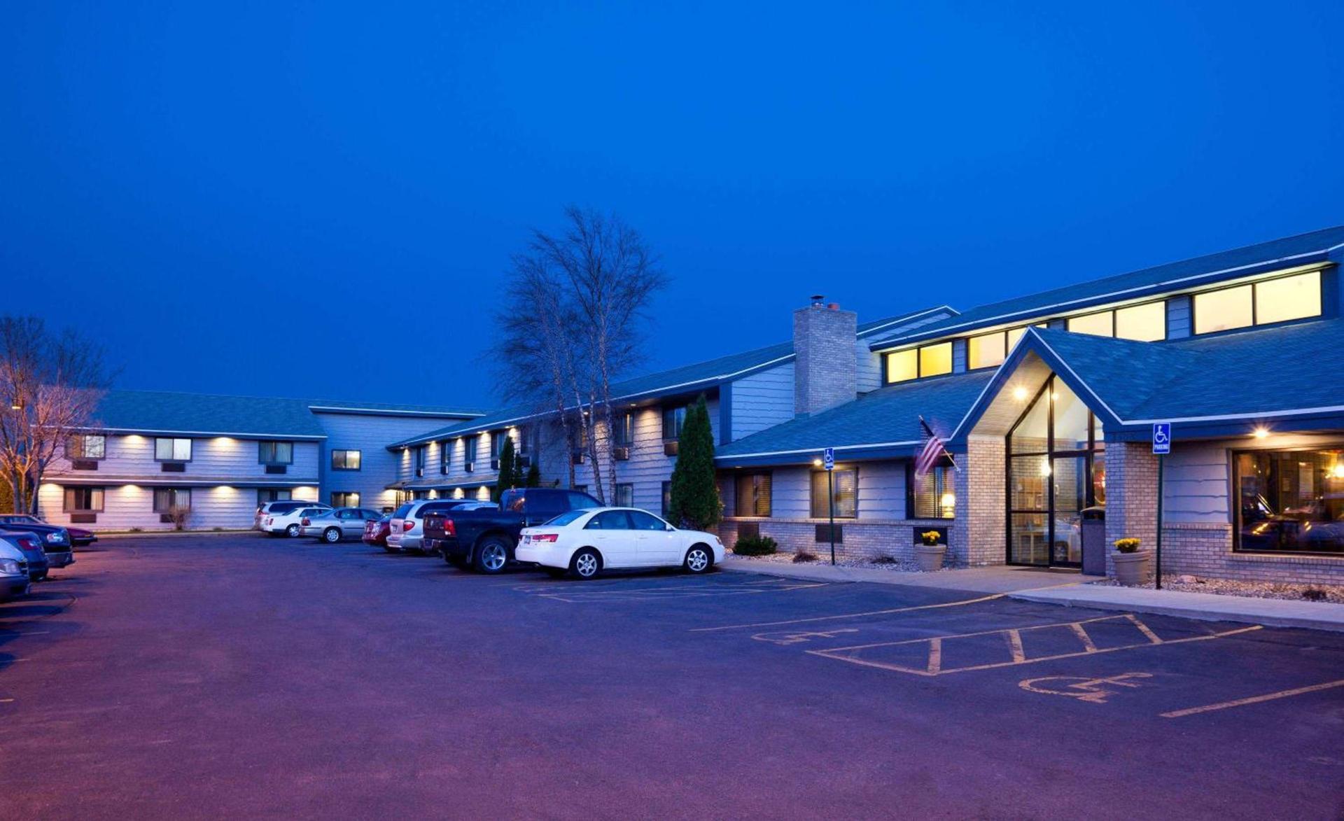 AmericInn by Wyndham Sioux Falls — hotel in Sioux Falls