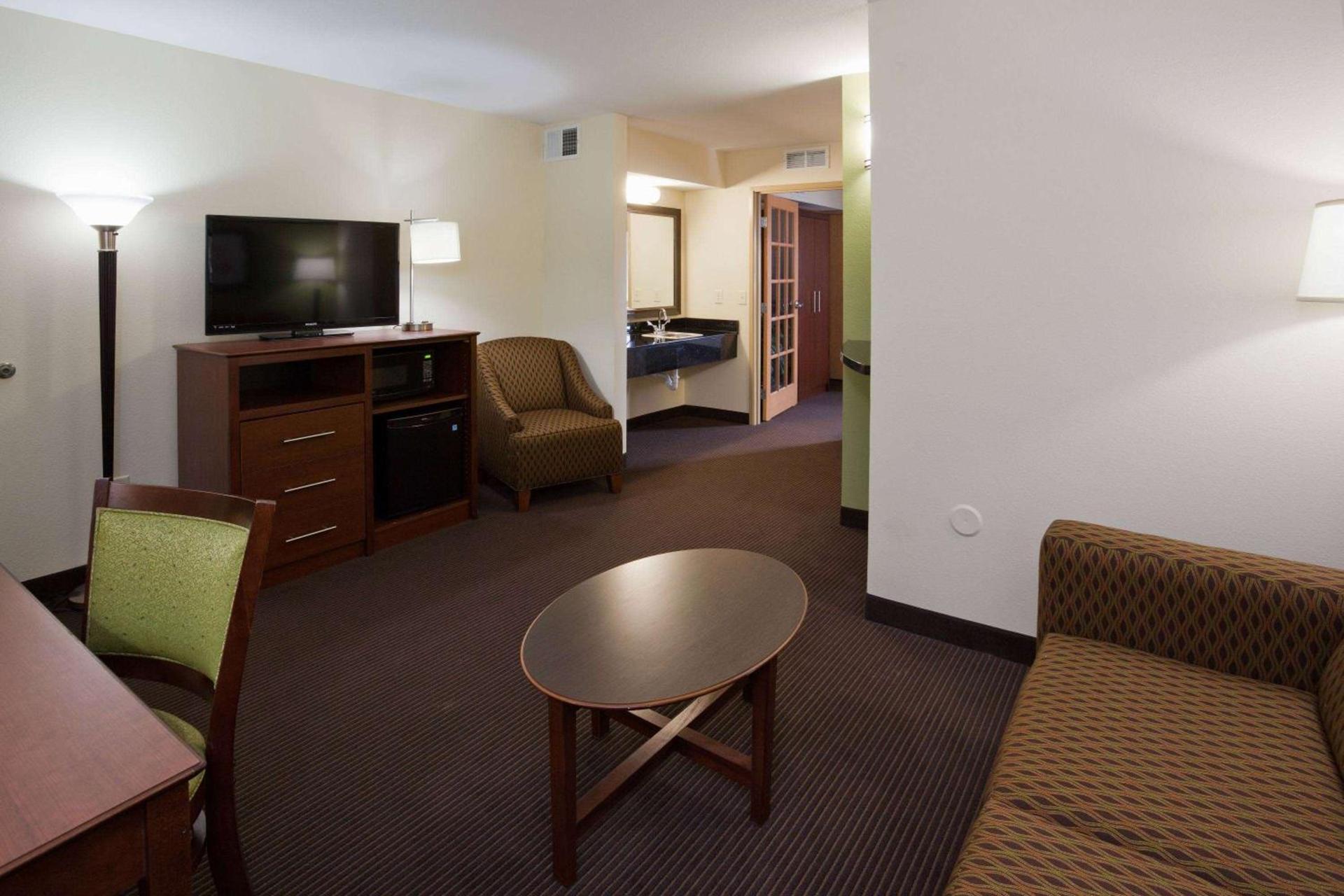 AmericInn by Wyndham Hawley photo 14