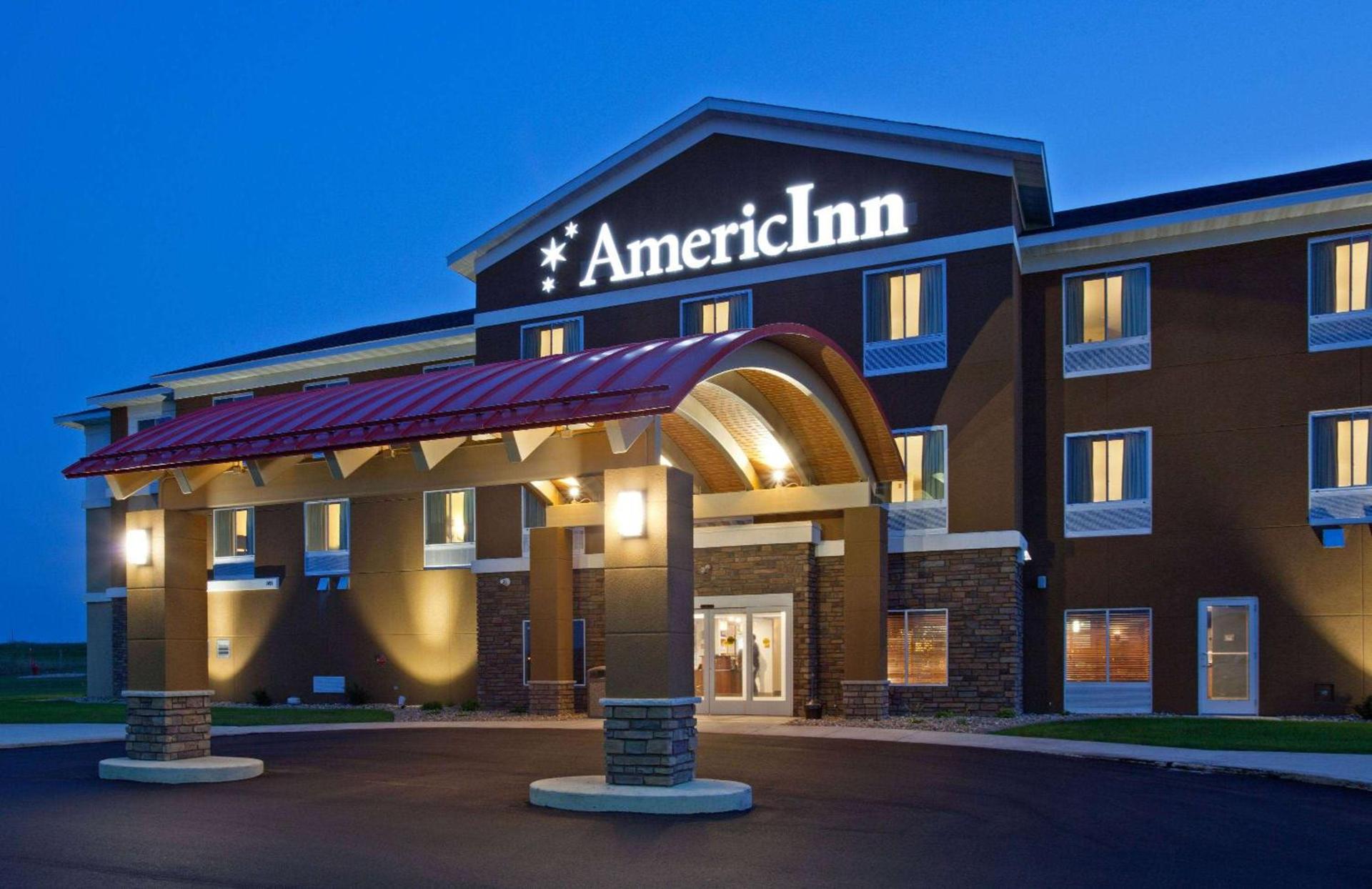 AmericInn by Wyndham Hartford SD photo 1