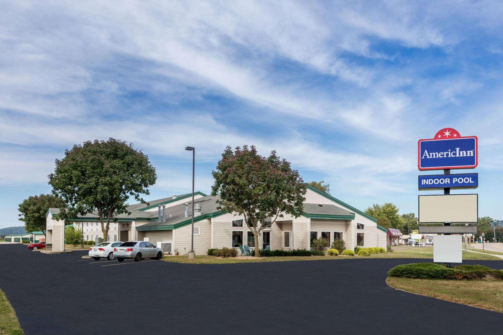 AmericInn by Wyndham Boscobel photo 41