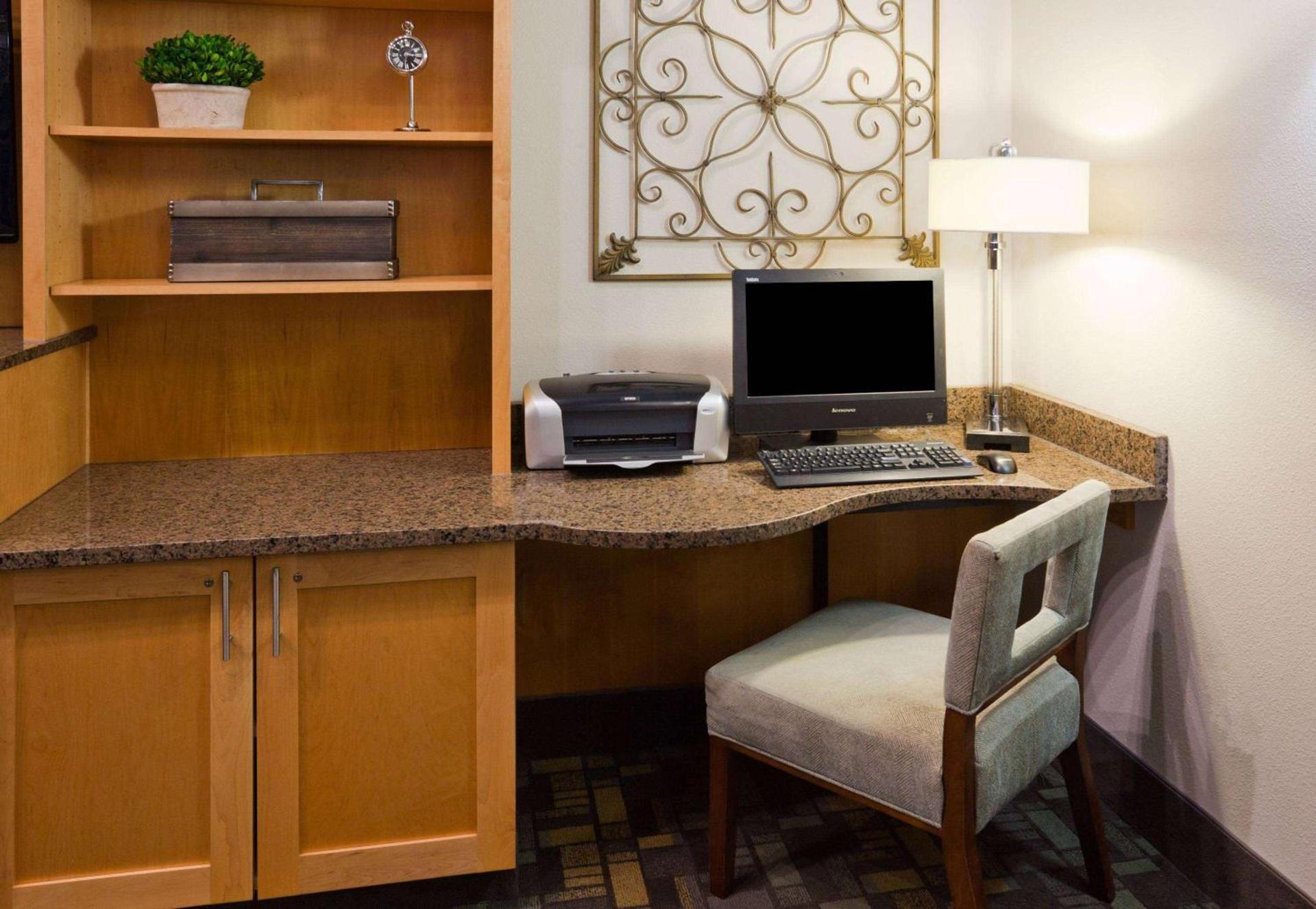AmericInn by Wyndham Hawley photo 23