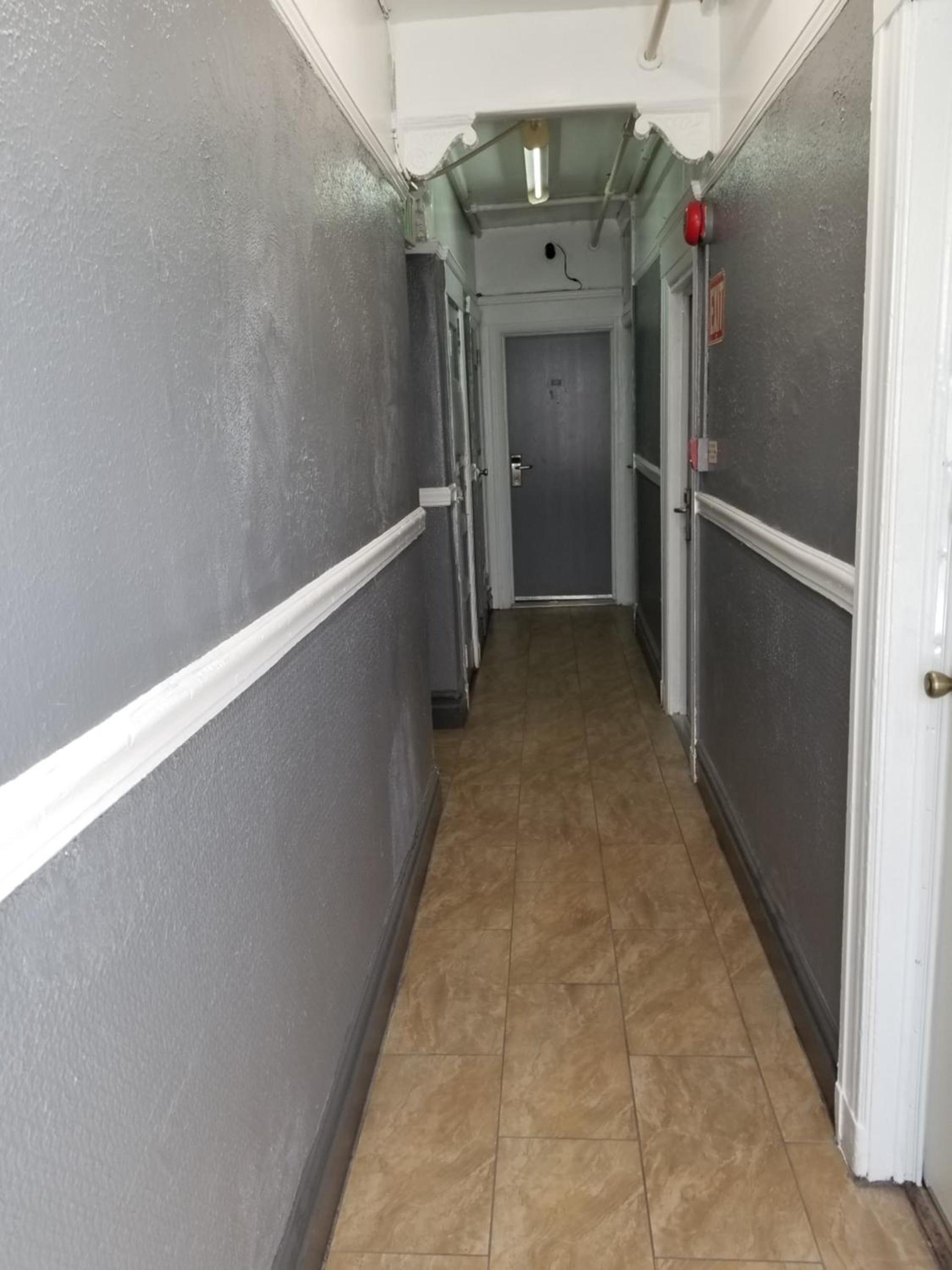 Page Hotel photo 11