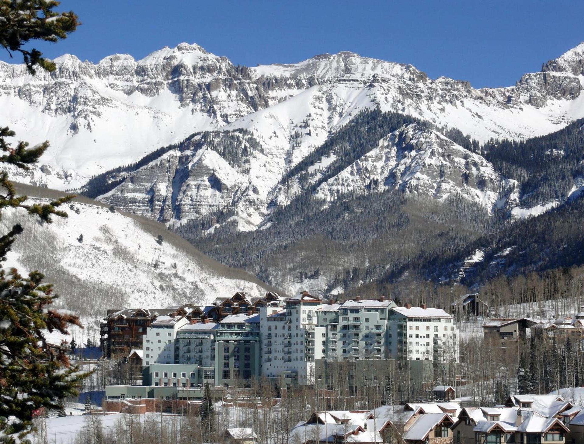The Peaks Resort and Spa photo 12