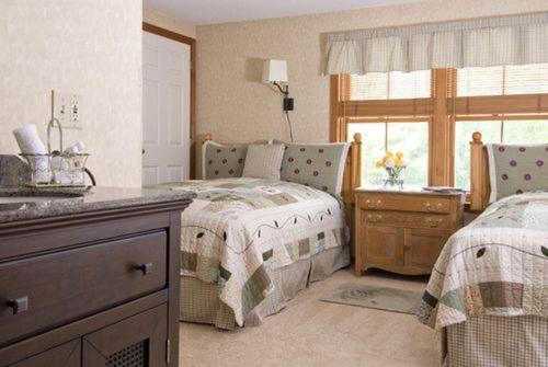 Inn at Ellis River photo 36