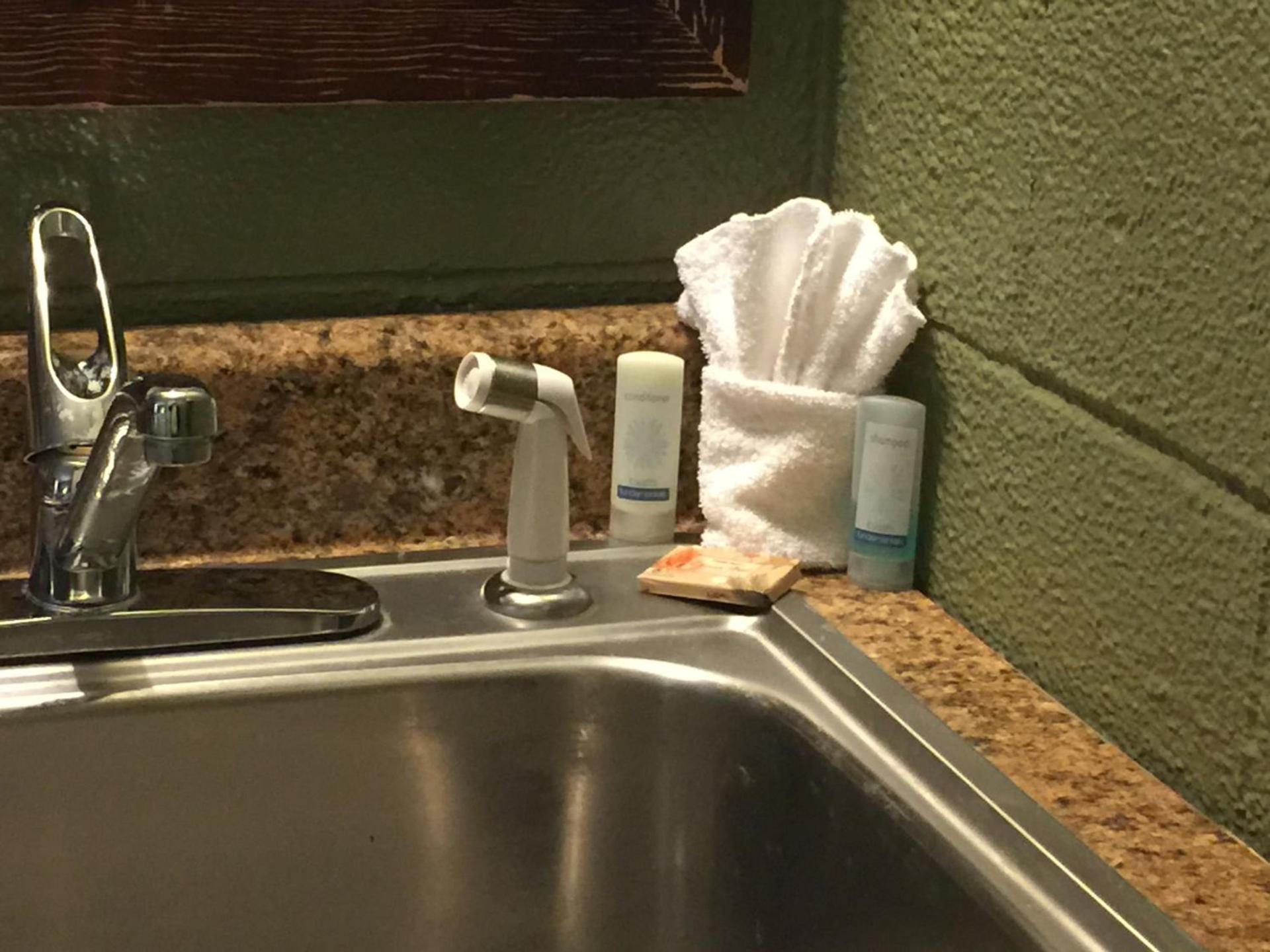 Hope Inn photo 11