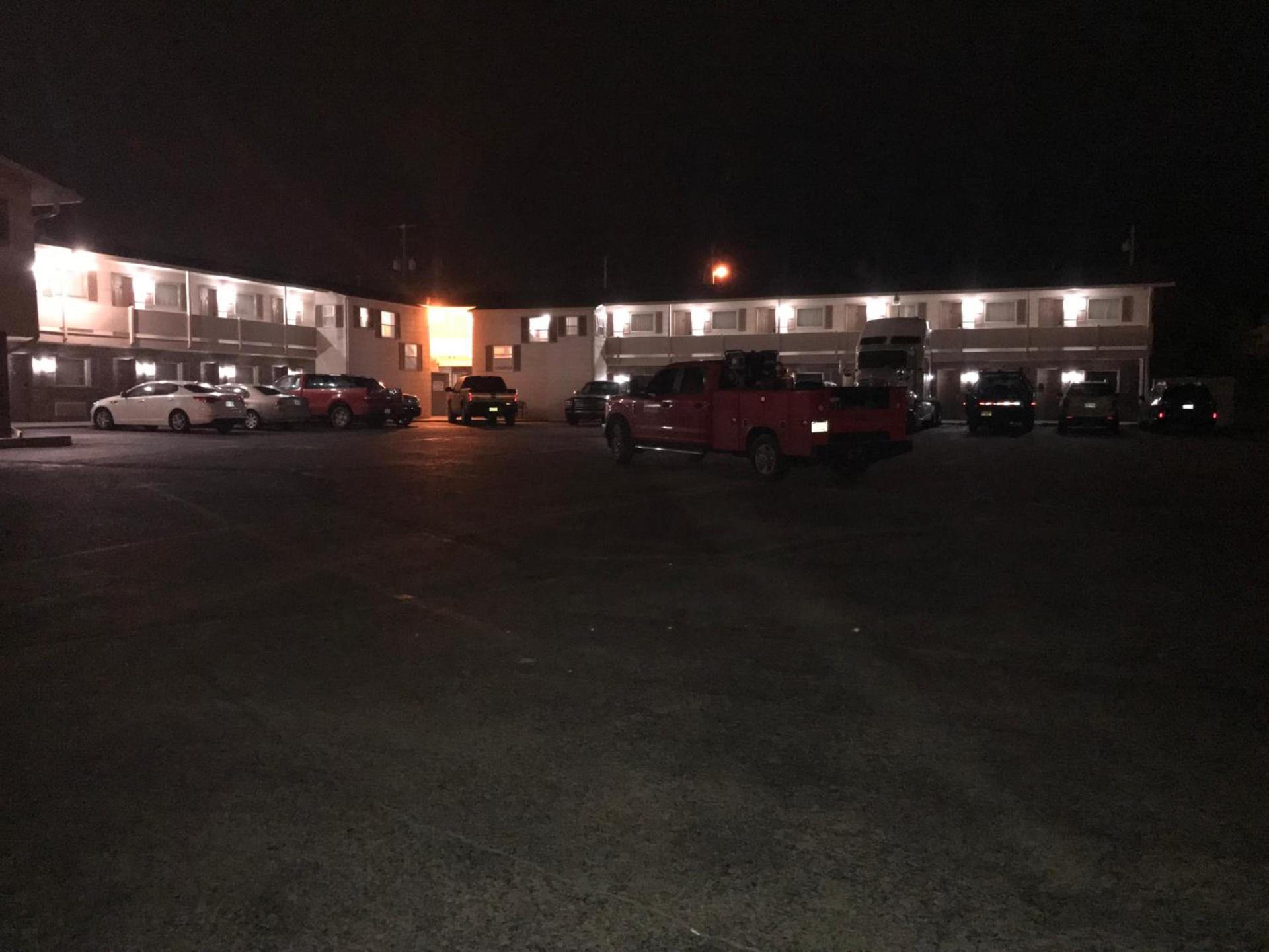 Regency Inn photo 9