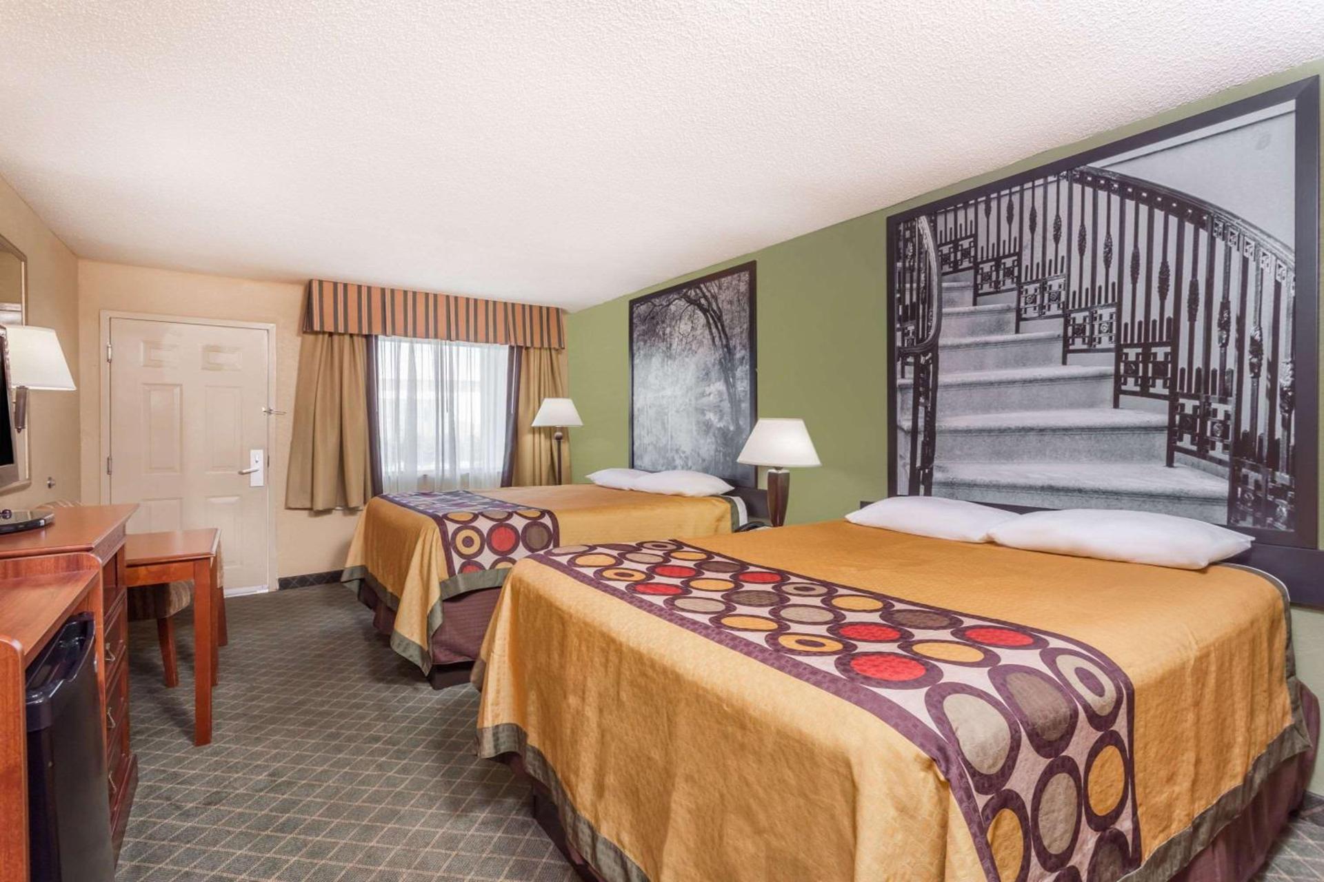 Super 8 by Wyndham Macon West photo 6