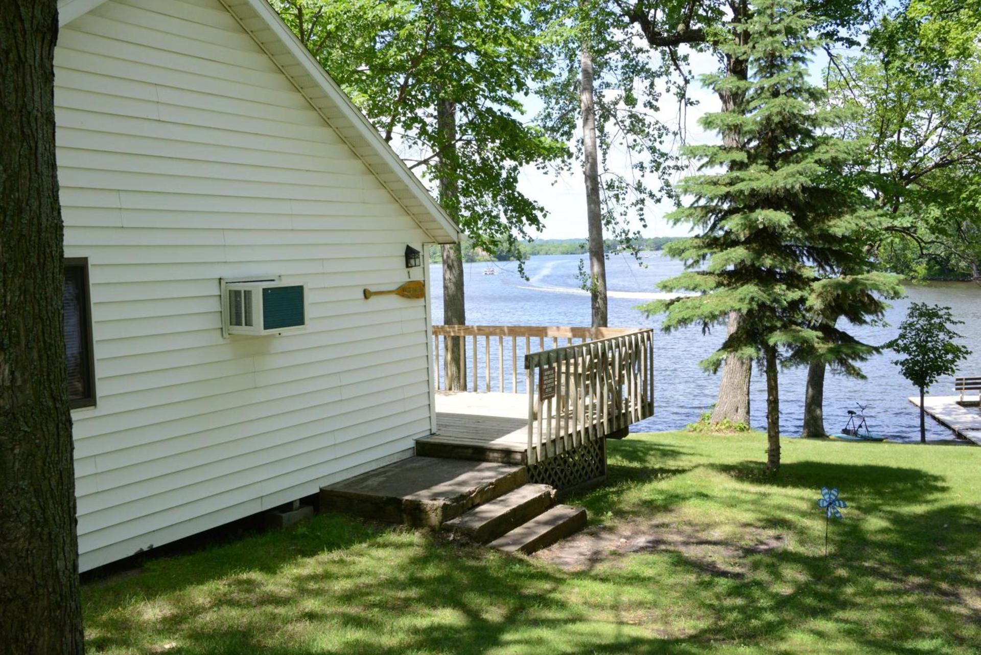 Riverside Resort photo 5