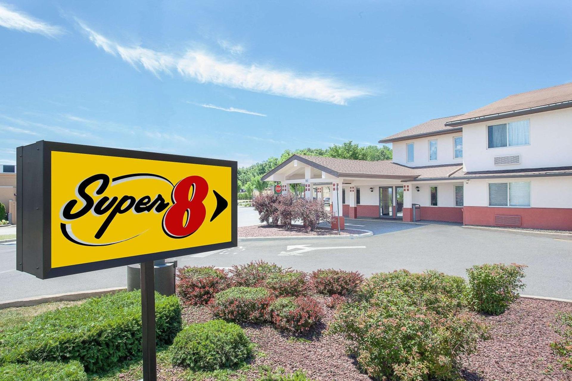 Super 8 by Wyndham Middletown photo 28