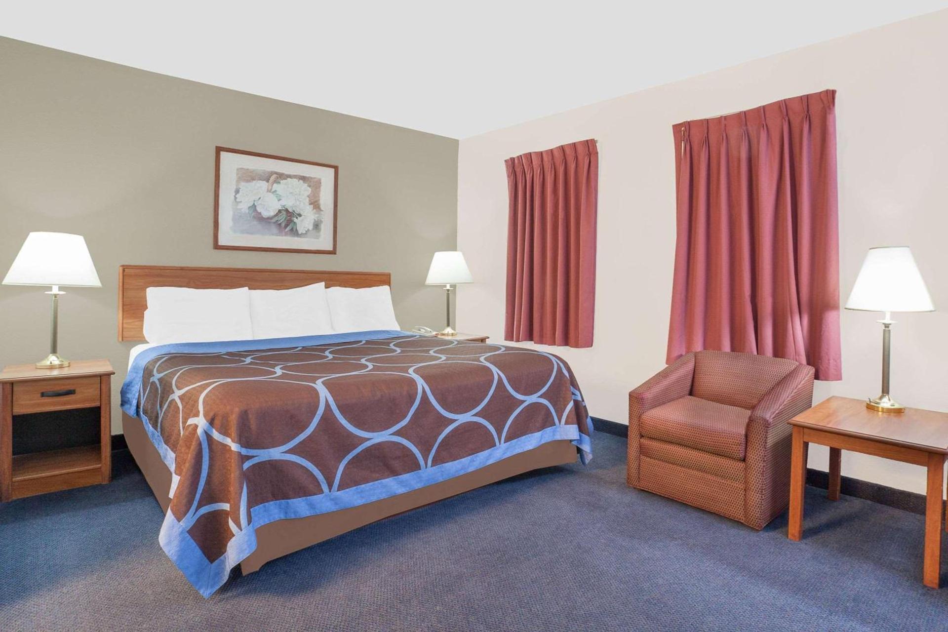 Super 8 by Wyndham Middletown photo 27