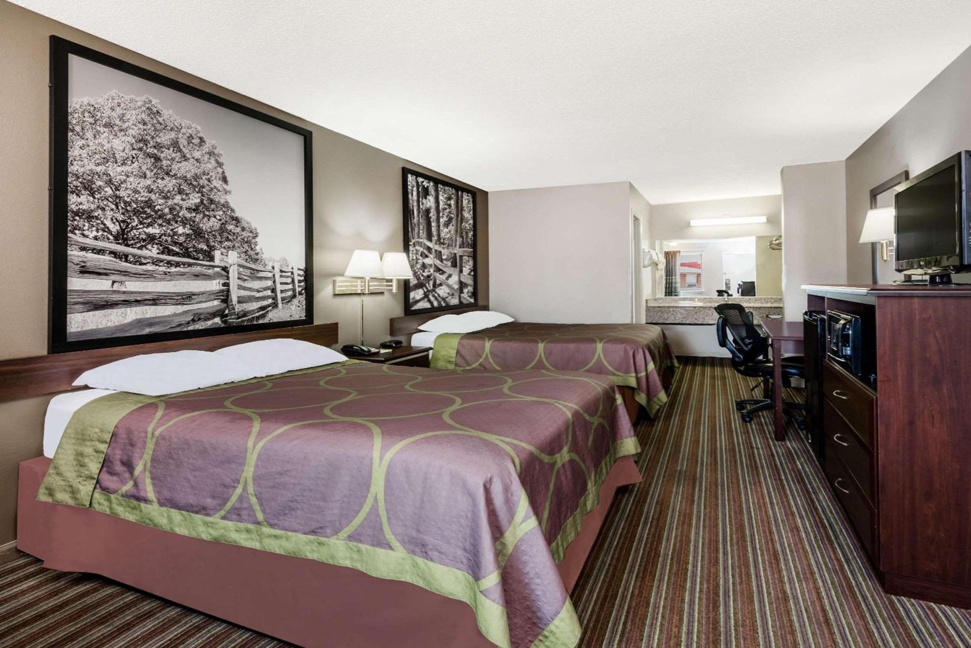 Super 8 by Wyndham Chattanooga Ooltewah photo 3