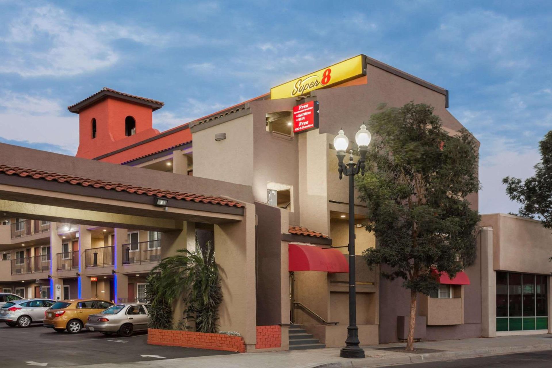 Super 8 by Wyndham El Cajon San Diego — hotel in El Cajon