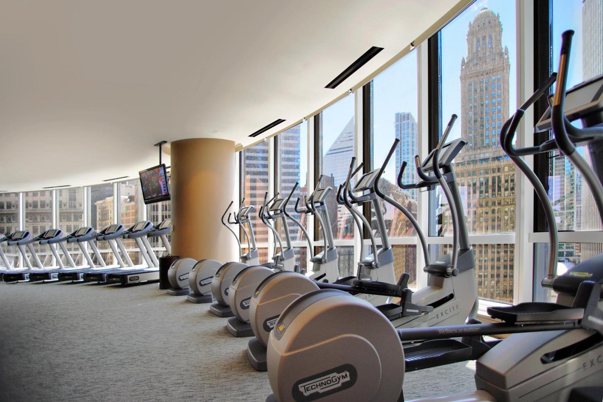 Trump International Hotel & Tower Chicago photo 32