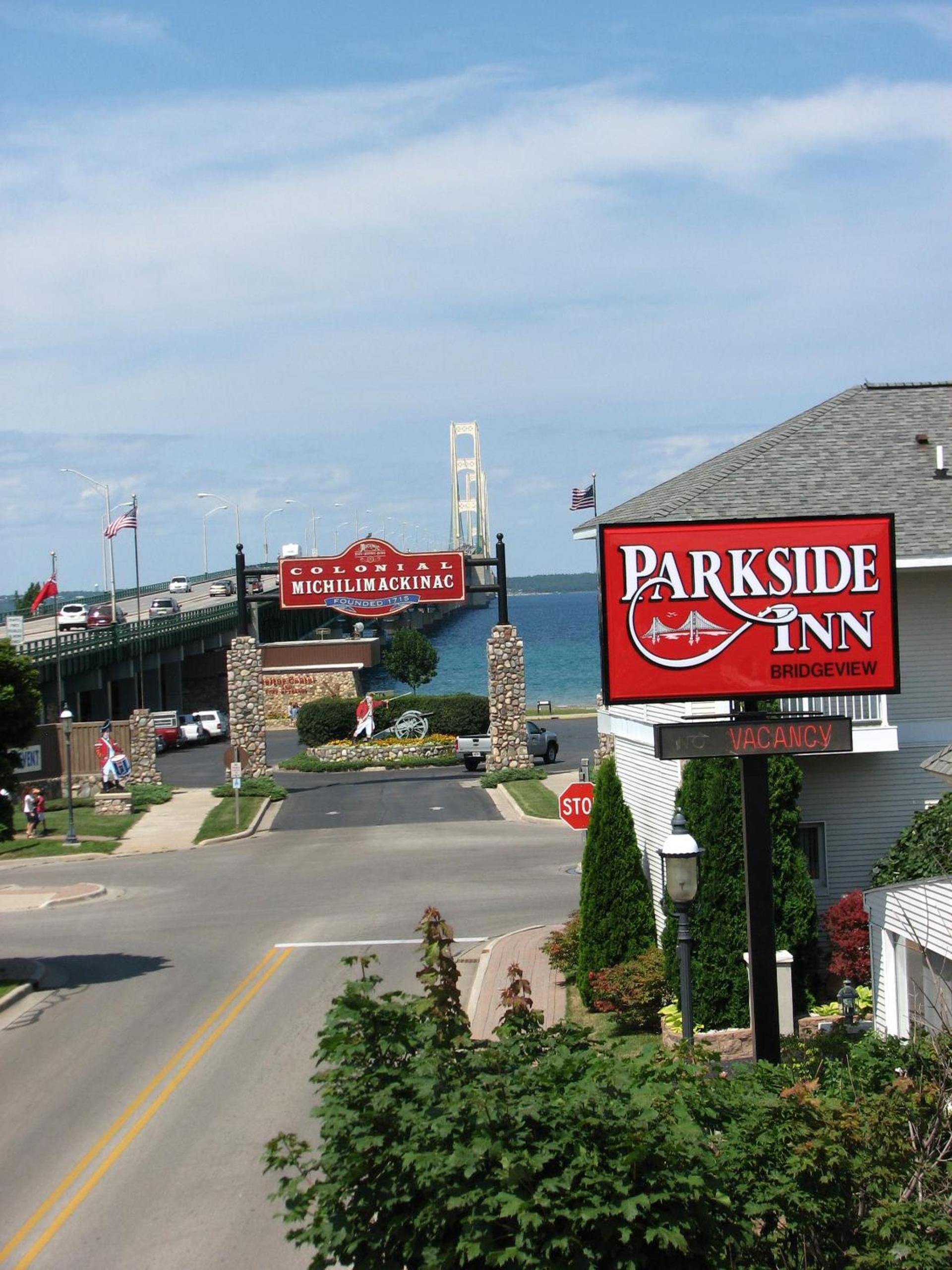 Parkside Inn Bridgeview photo 20