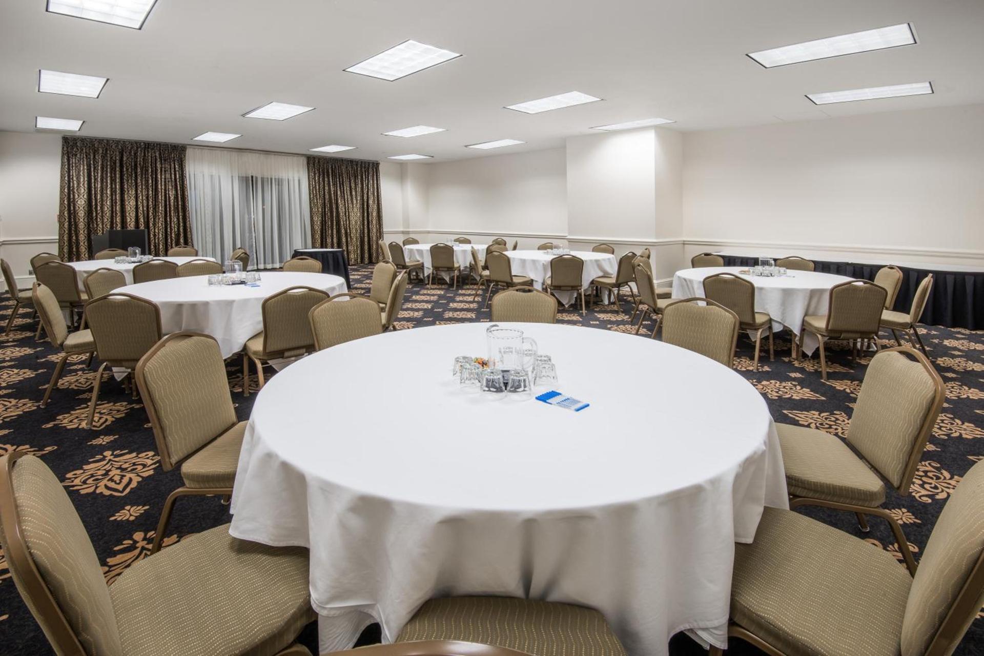 The Antlers, a Wyndham Hotel photo 55