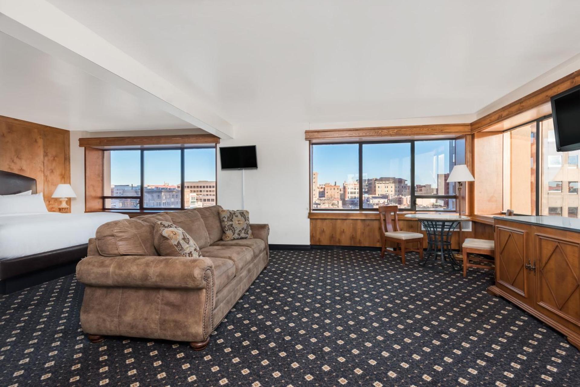 The Antlers, a Wyndham Hotel photo 47