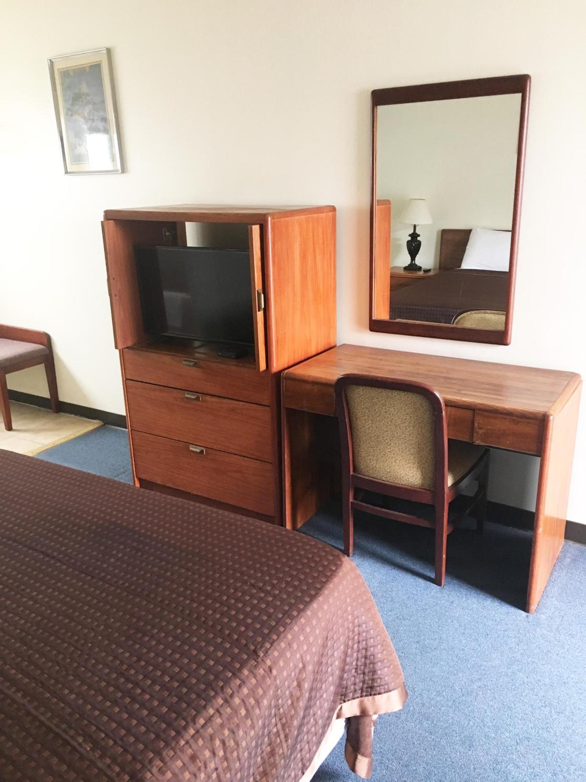 Village Motel photo 19