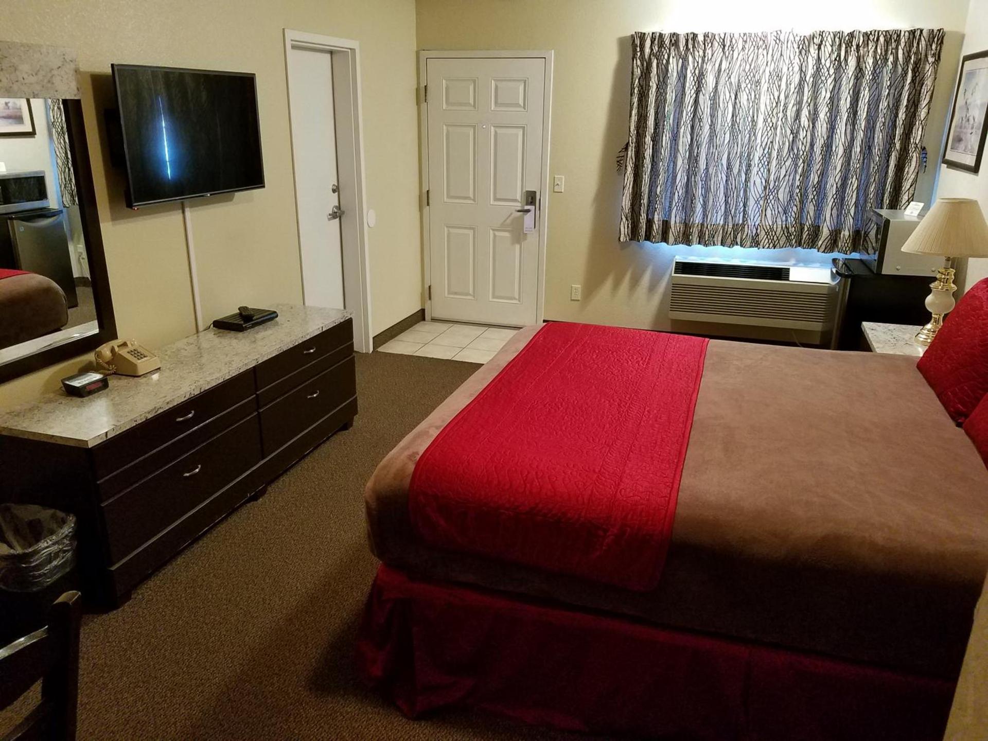 Gridley Inn & RV Park photo 26