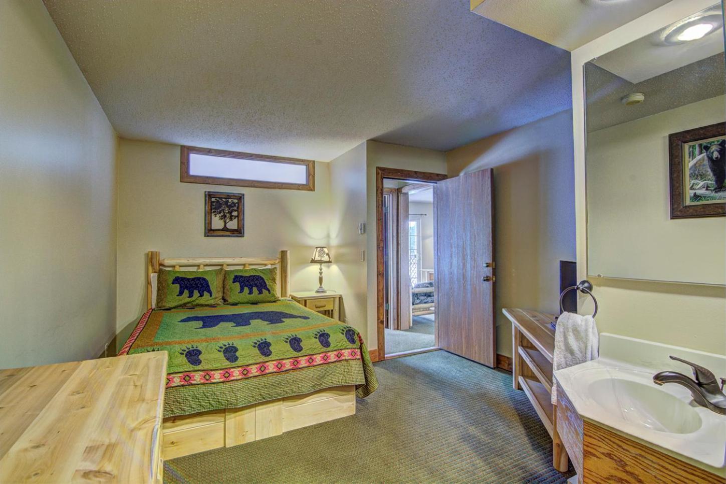 Eagle River Inn and Resort photo 8