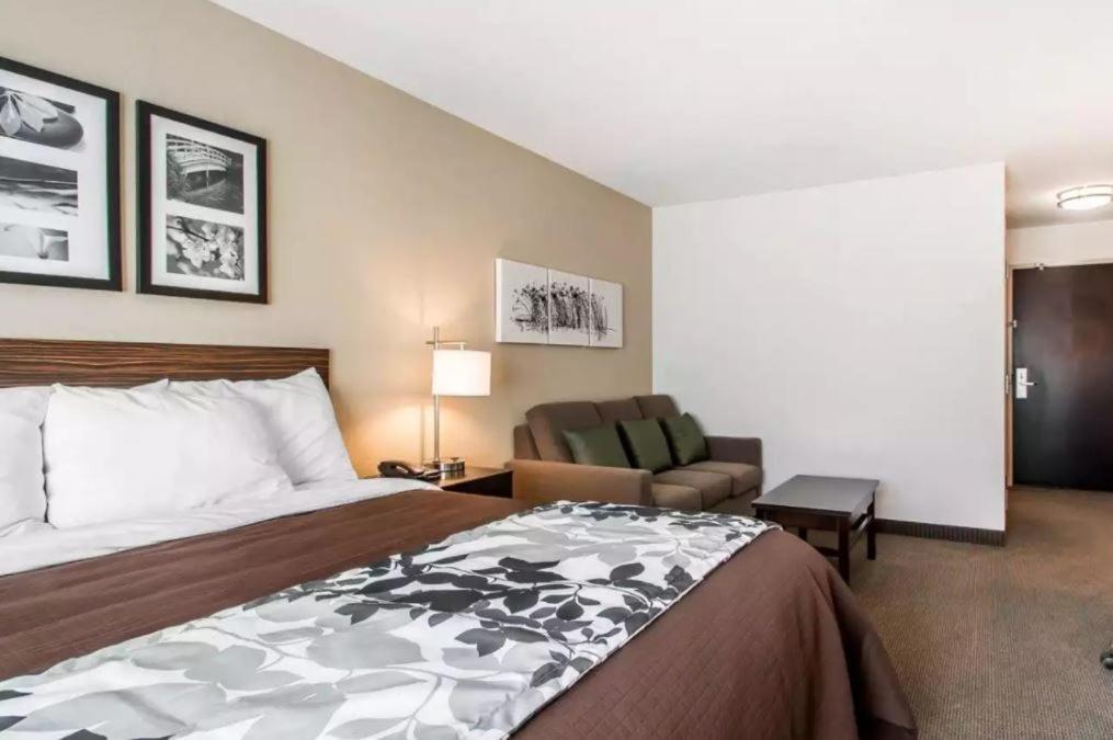 Sleep Inn & Suites Hannibal West photo 19