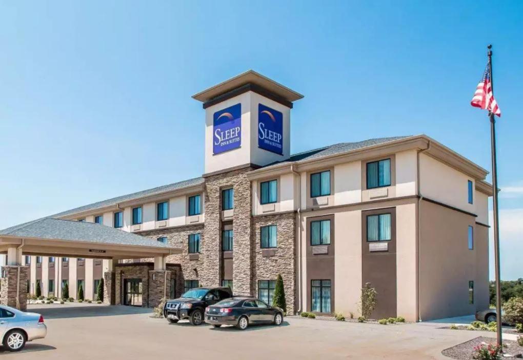 Sleep Inn & Suites Hannibal West — hotel in Hannibal