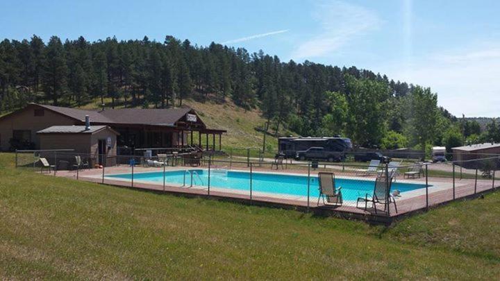 Elk Creek Resort photo 2