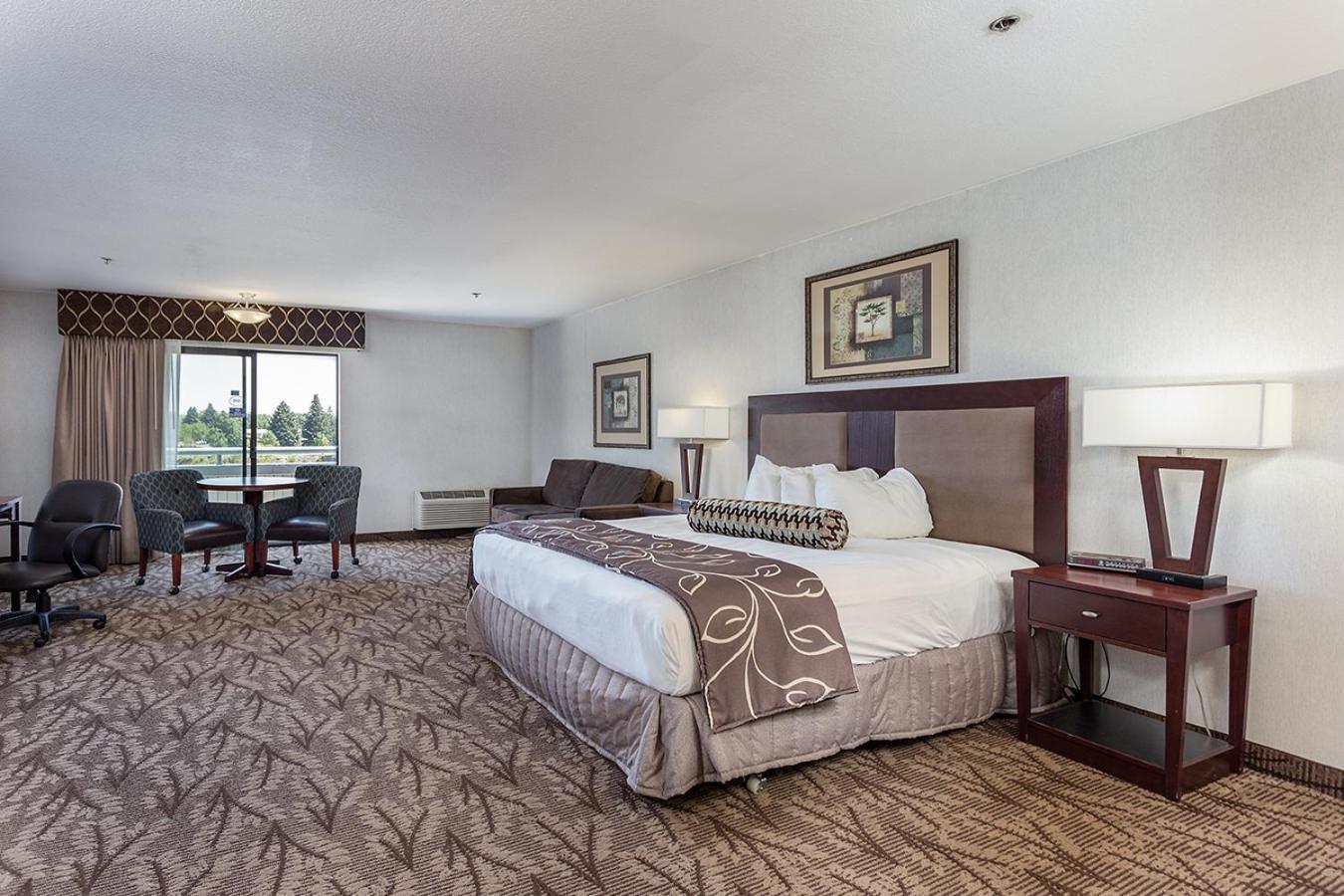 Shilo Inn Suites - Idaho Falls photo 18