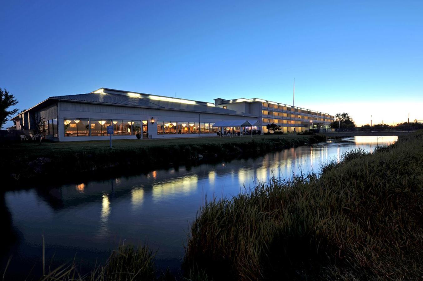 Shilo Inn Suites - Idaho Falls photo 19