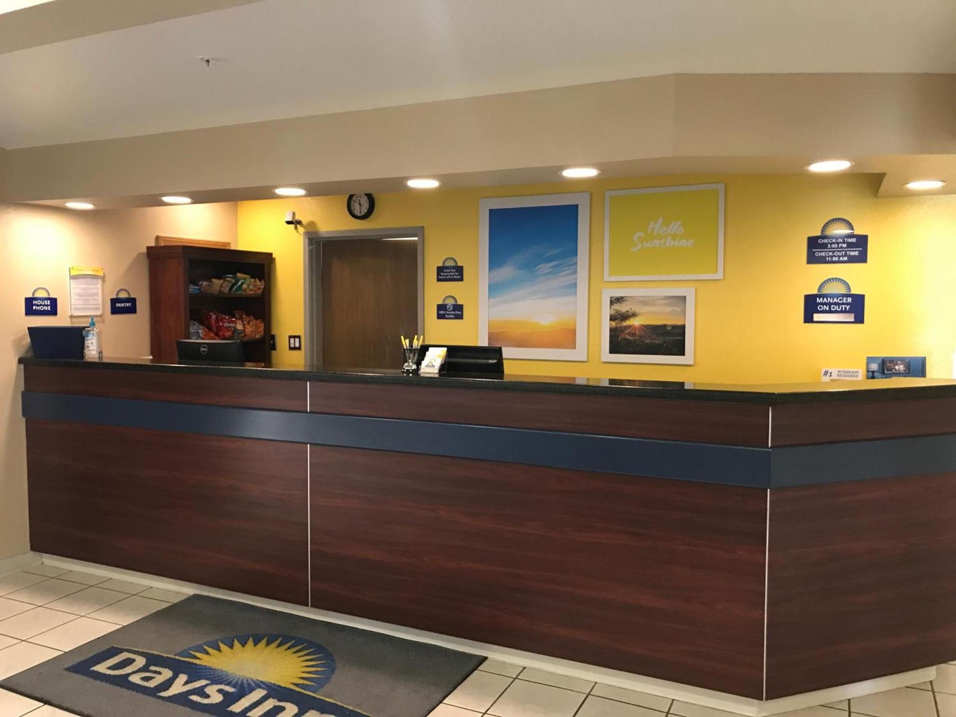 Days Inn & Suites by Wyndham Greeley photo 30