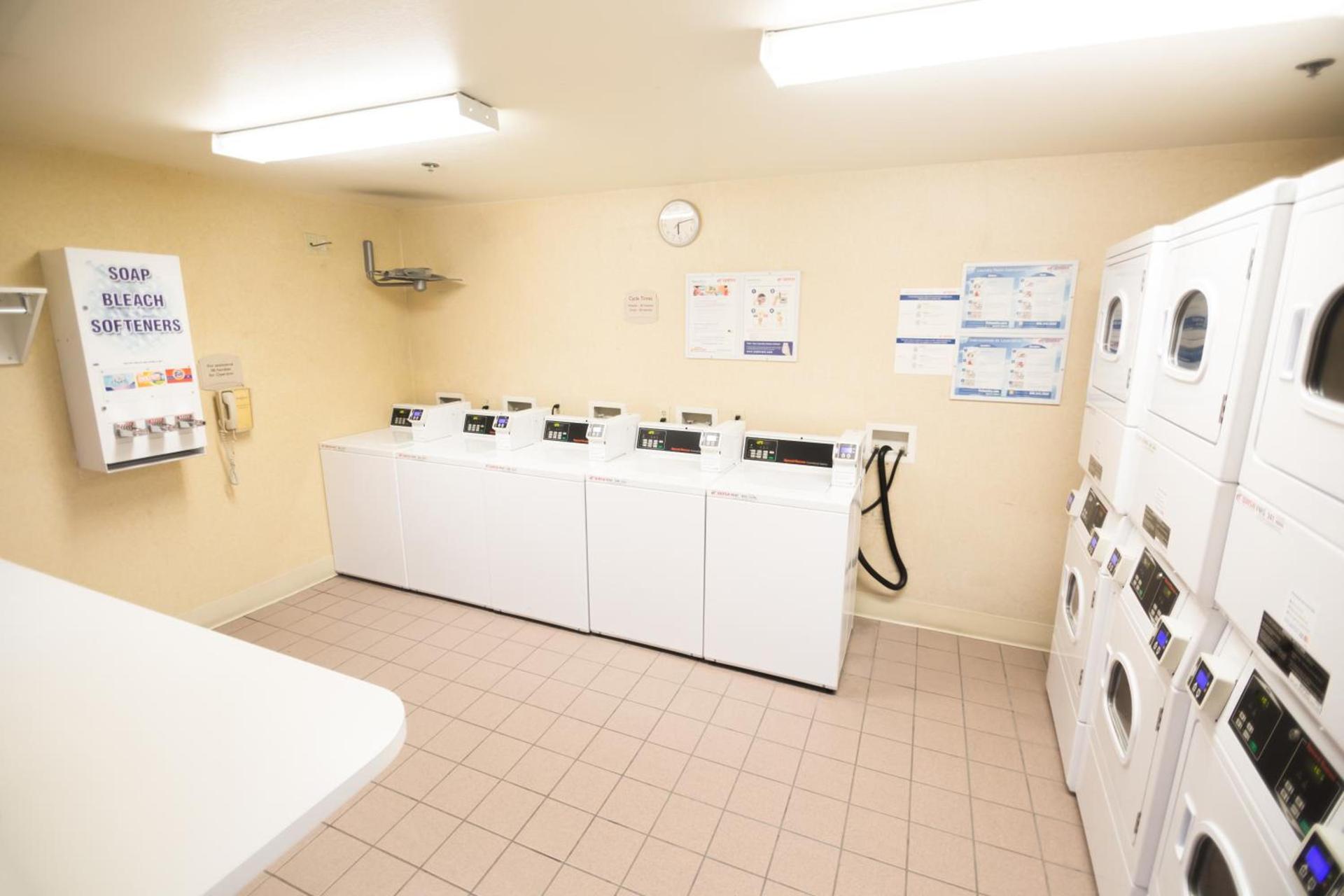 Clementine Hotel & Suites Anaheim photo 10