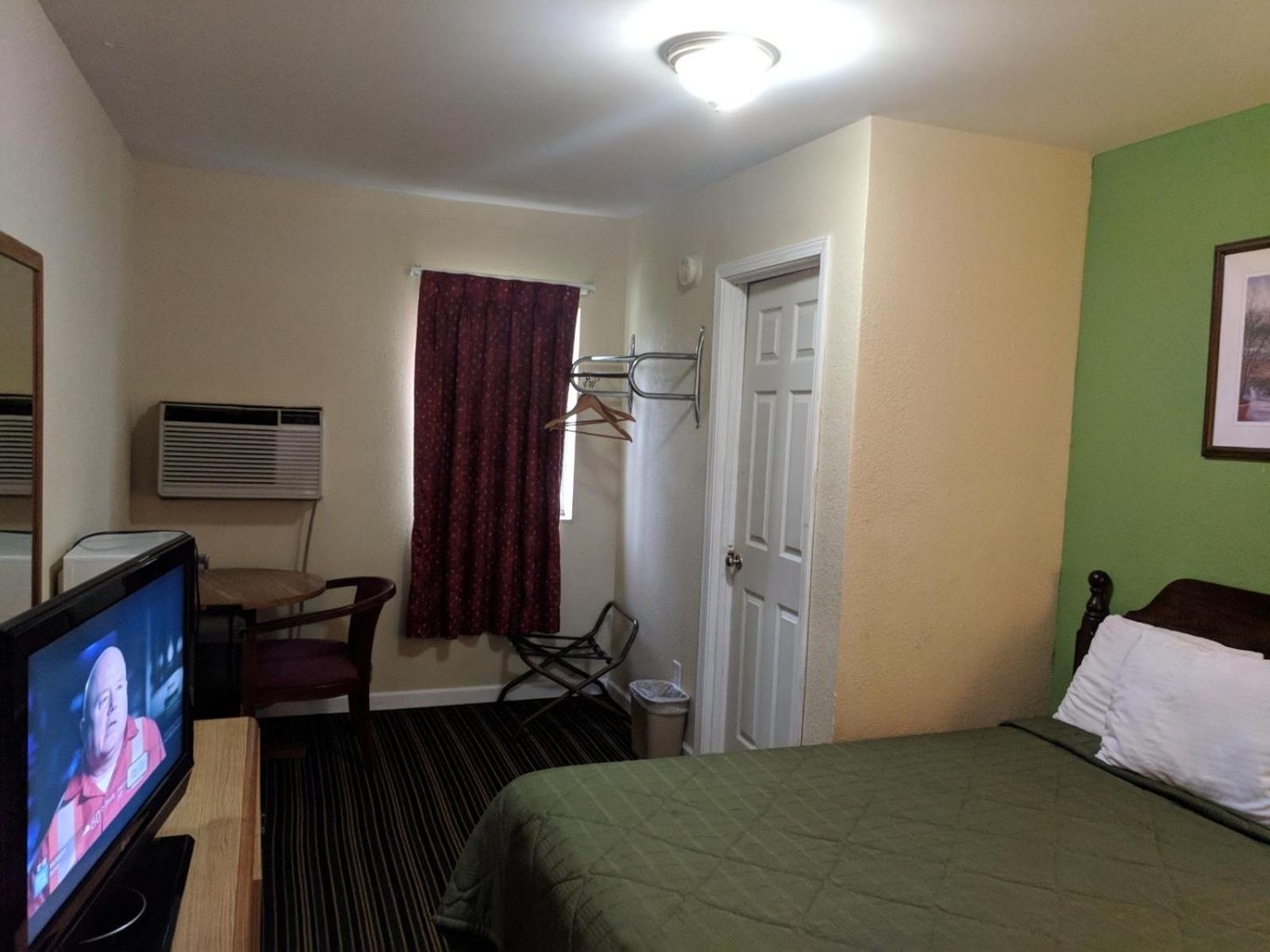 Benton Inn photo 19