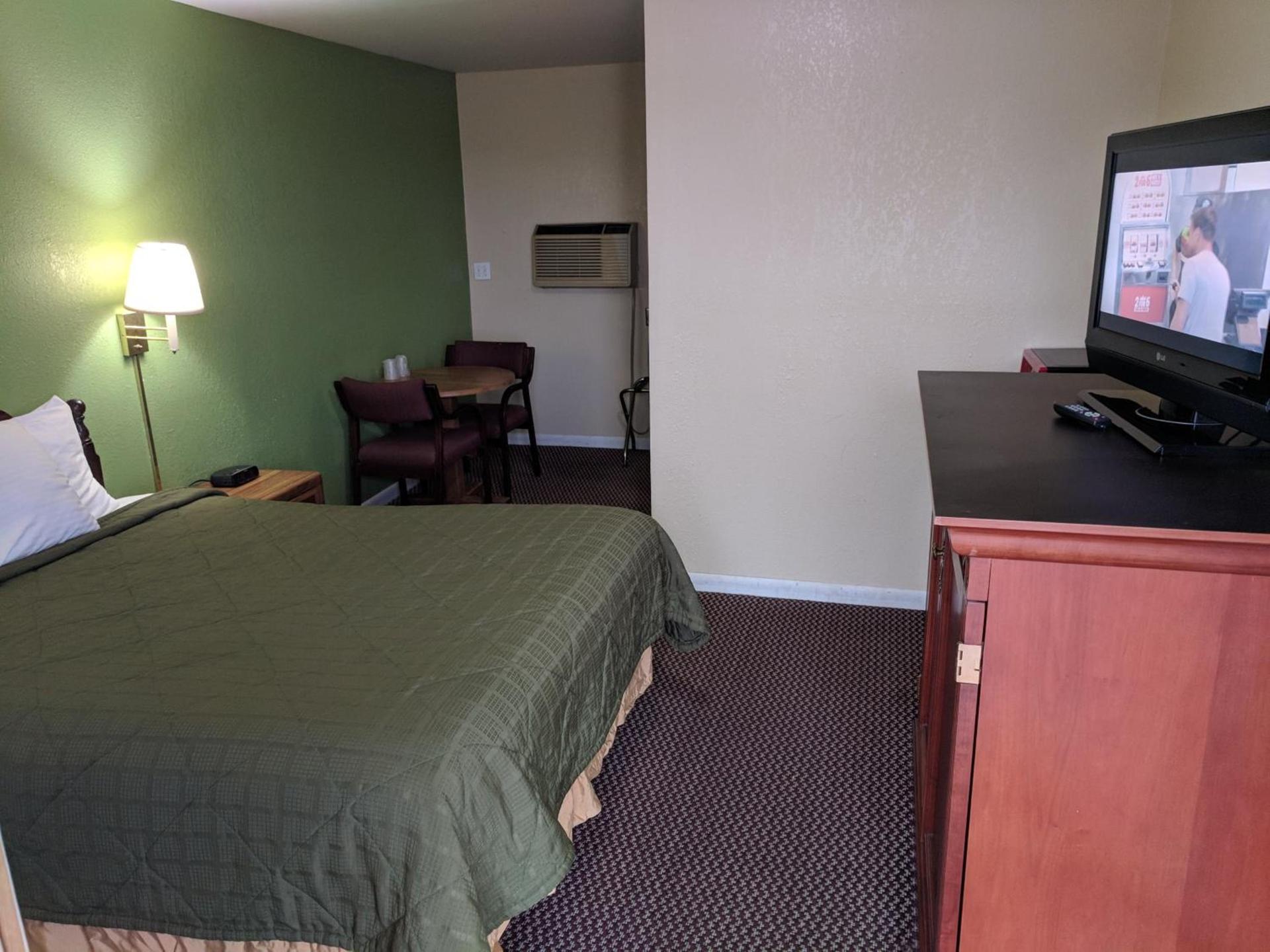Benton Inn photo 15