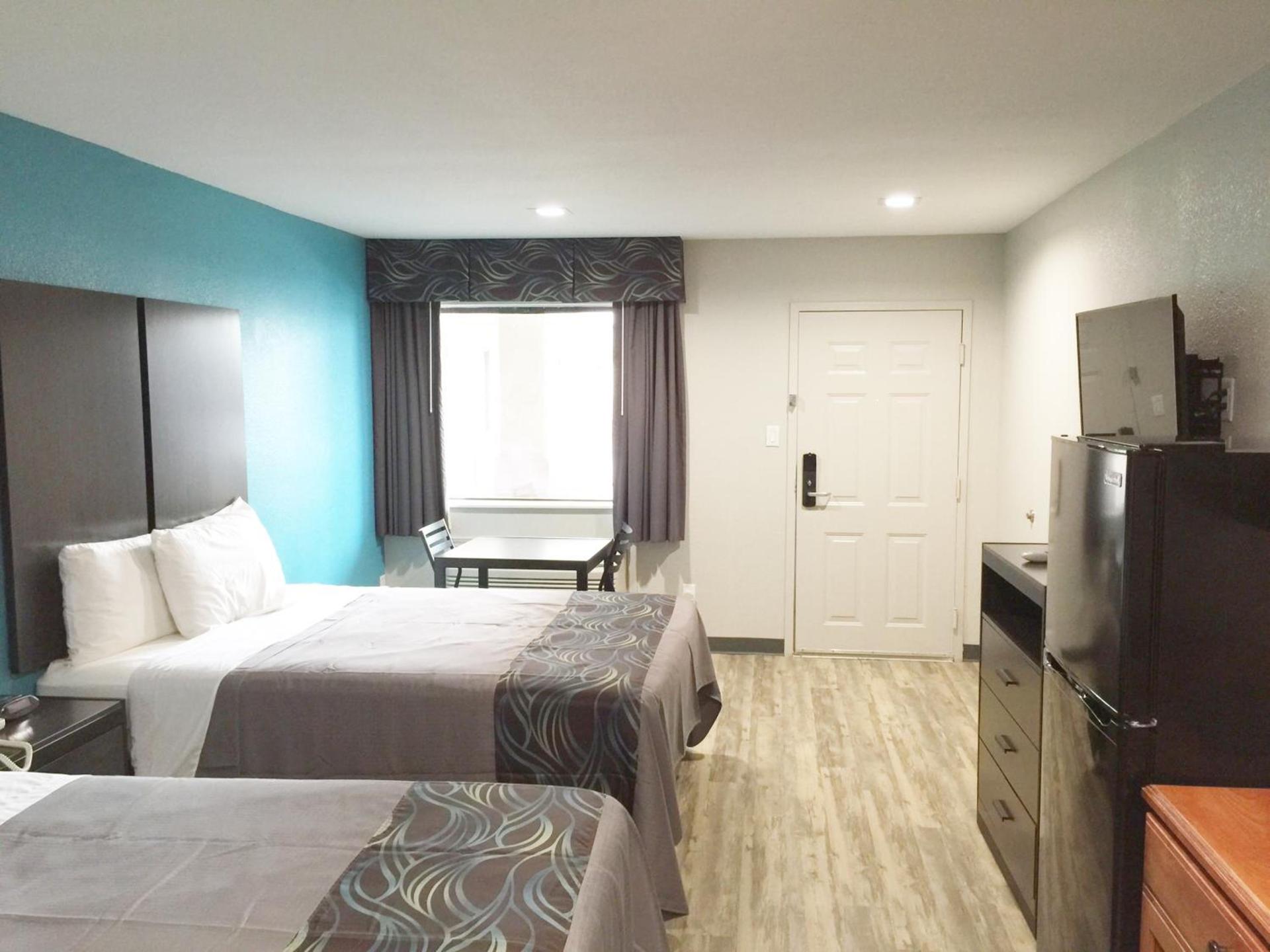 Americas Best Value Inn & Suites Mont Belvieu Houston photo 19