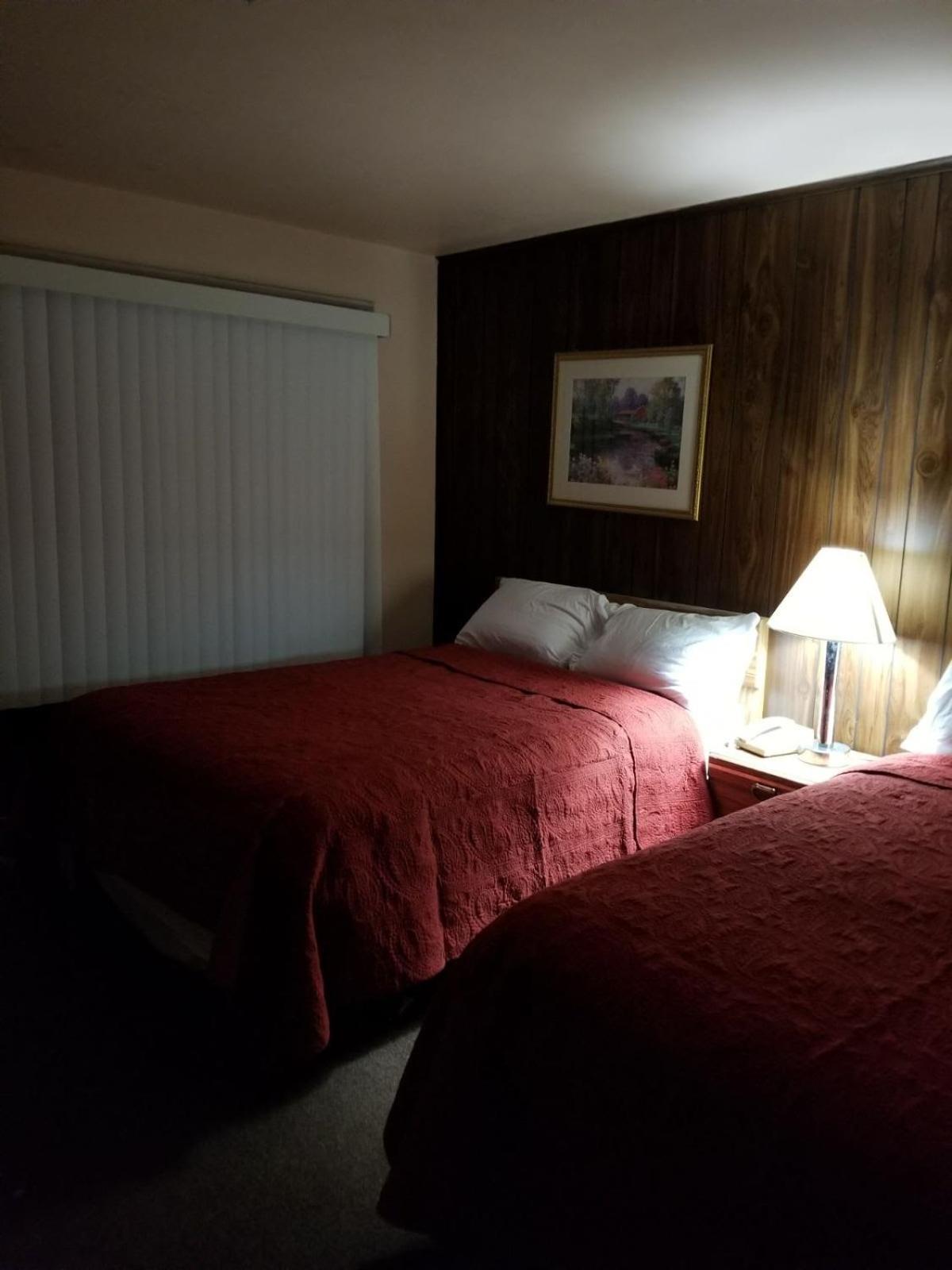 River Inn by Niagara Falls photo 11