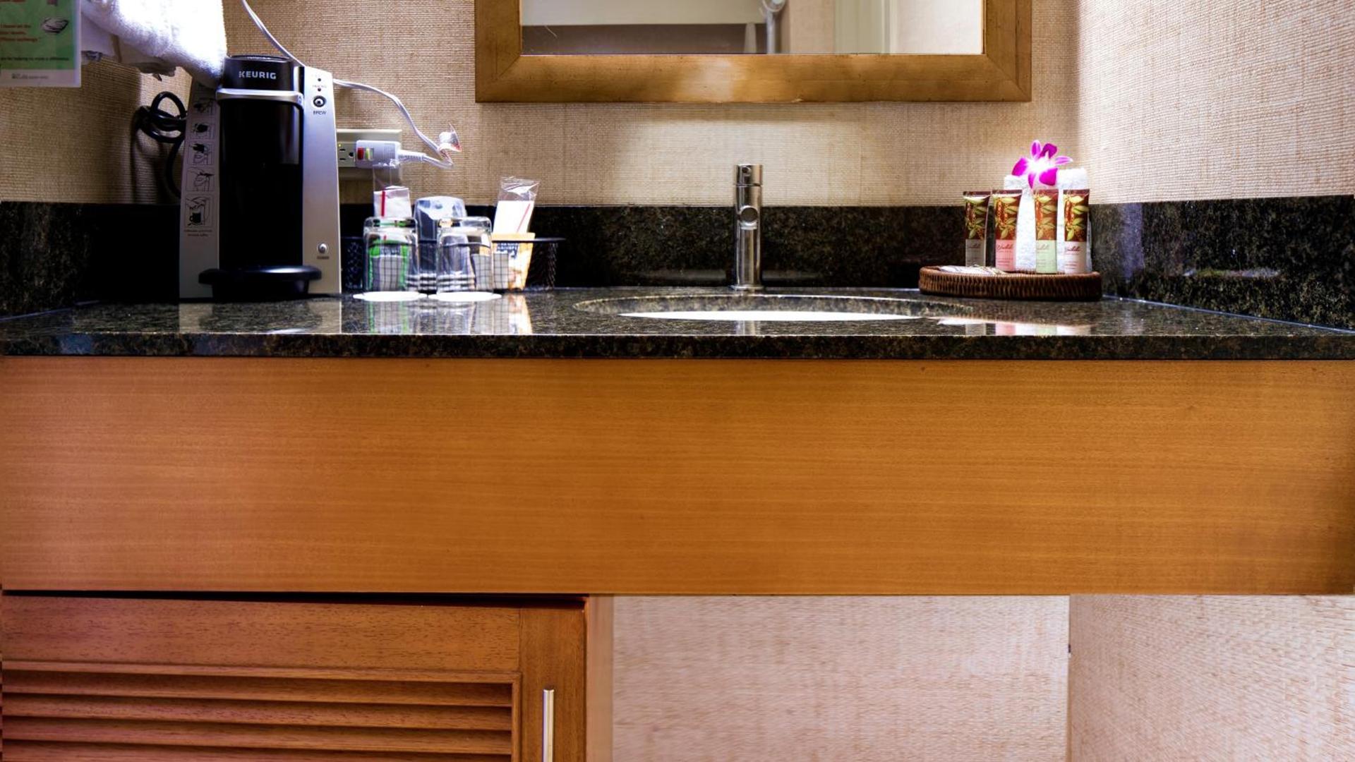 Waikiki Resort Hotel photo 16