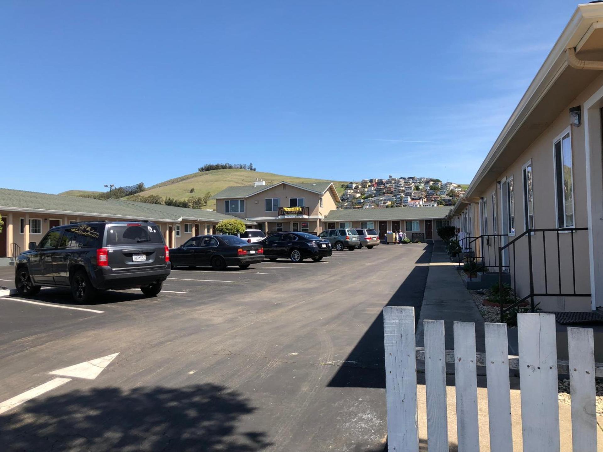 Holland Inn & Suites photo 6