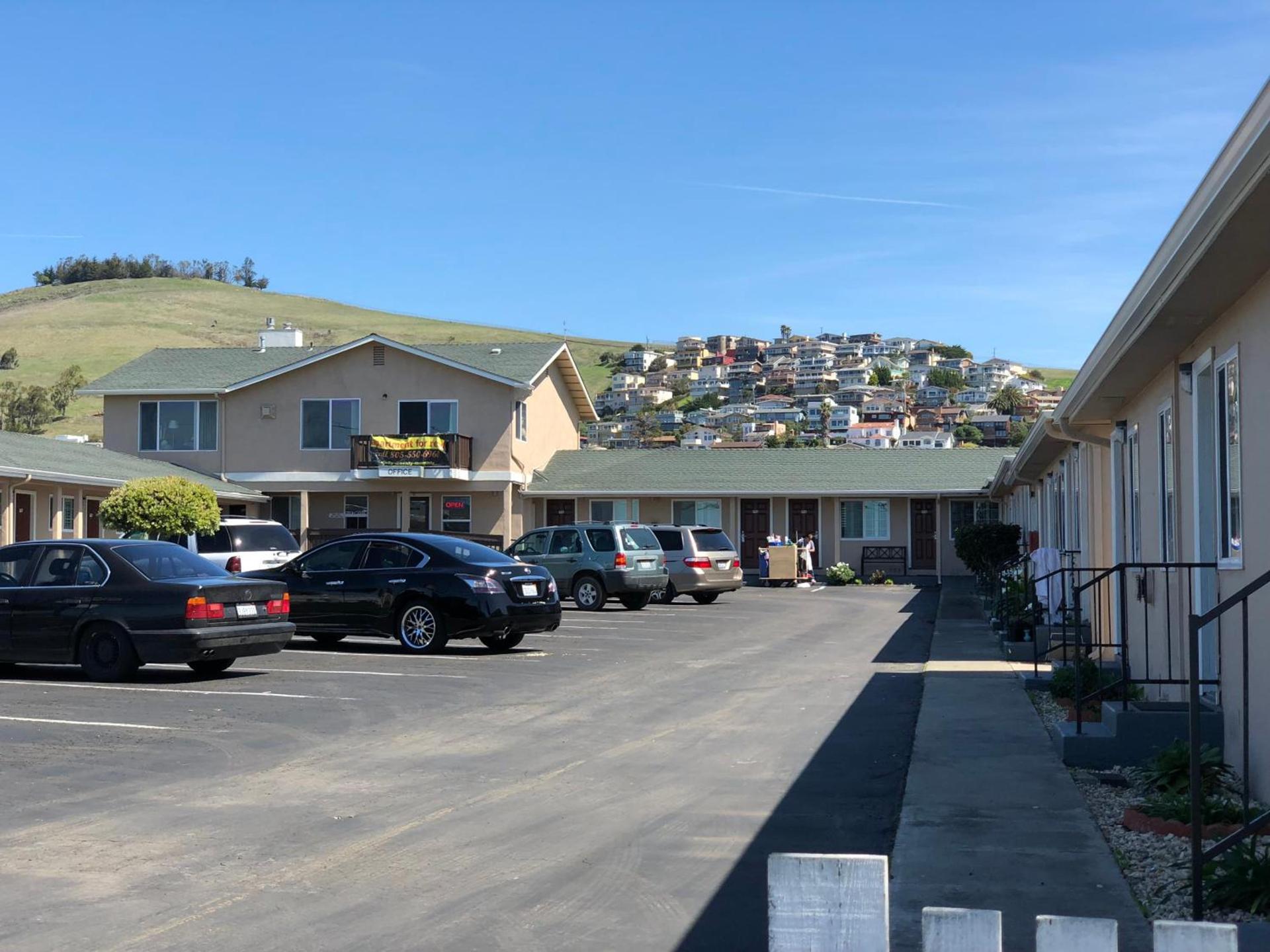 Holland Inn & Suites photo 7