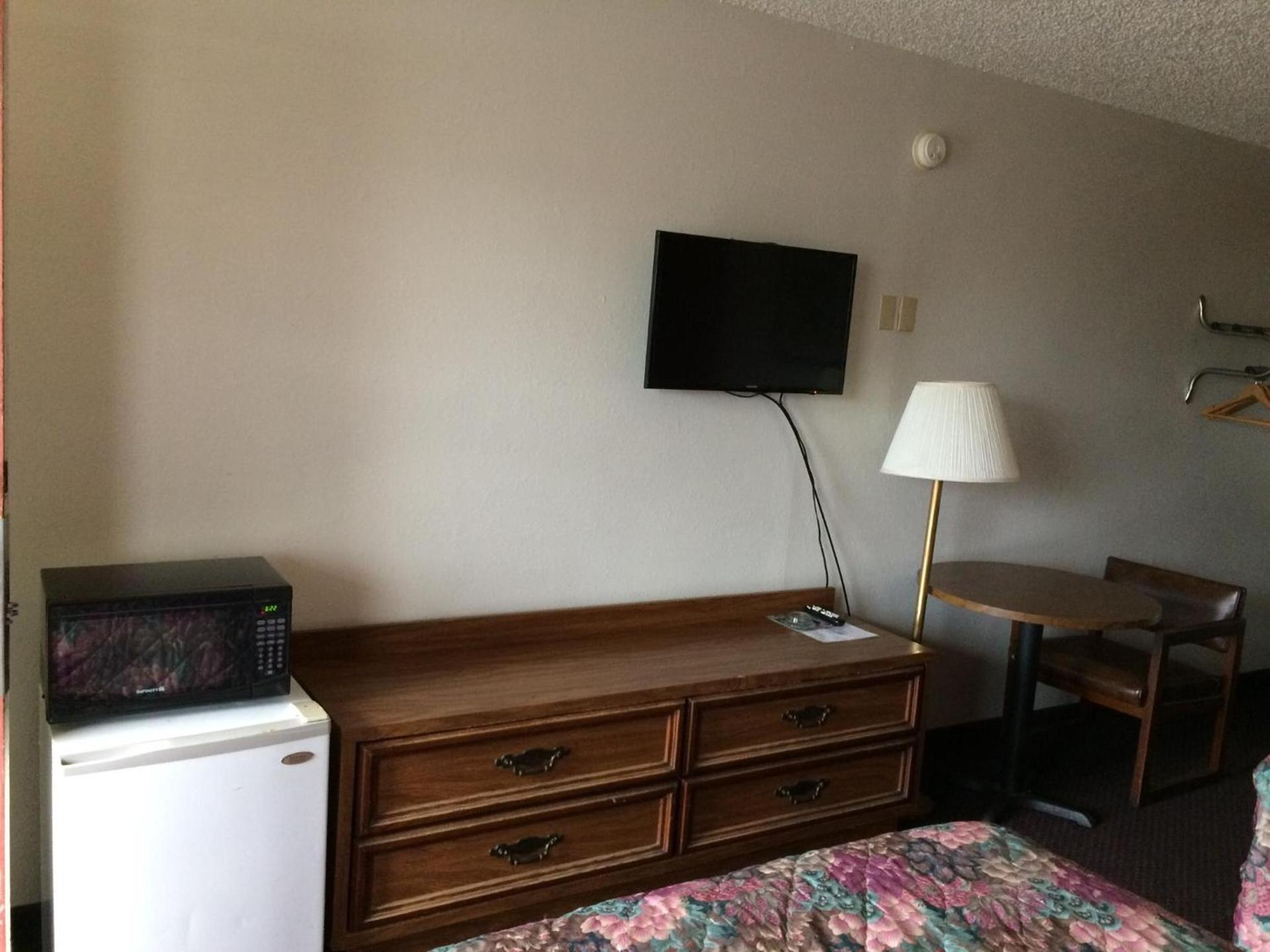 Rexdale Inn photo 25