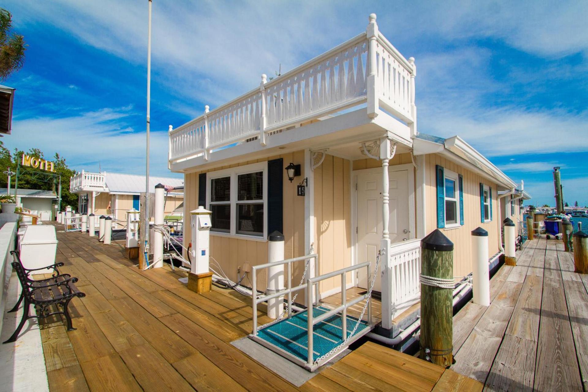 Harborside Motel & Marina photo 4