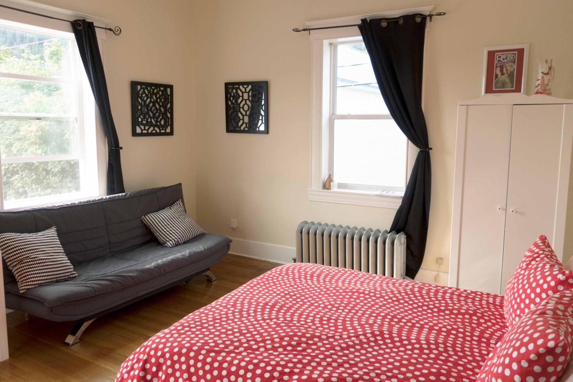Sauerdough Lodging photo 8