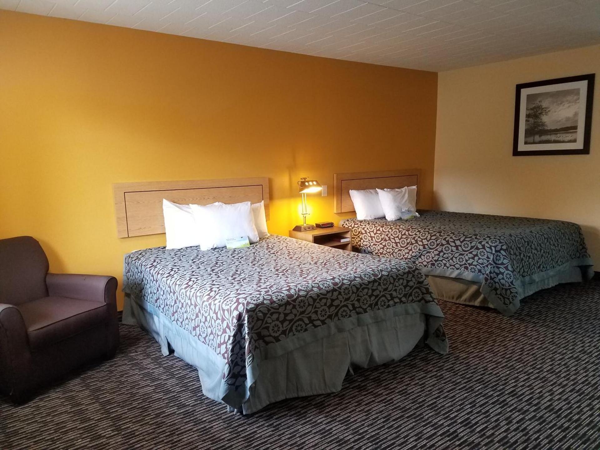 Days Inn by Wyndham Oak Ridge Knoxville photo 22
