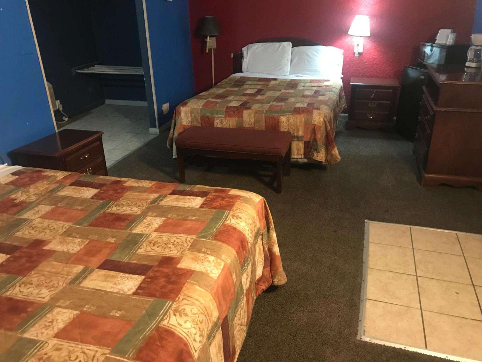 Western Inn Roswell photo 17