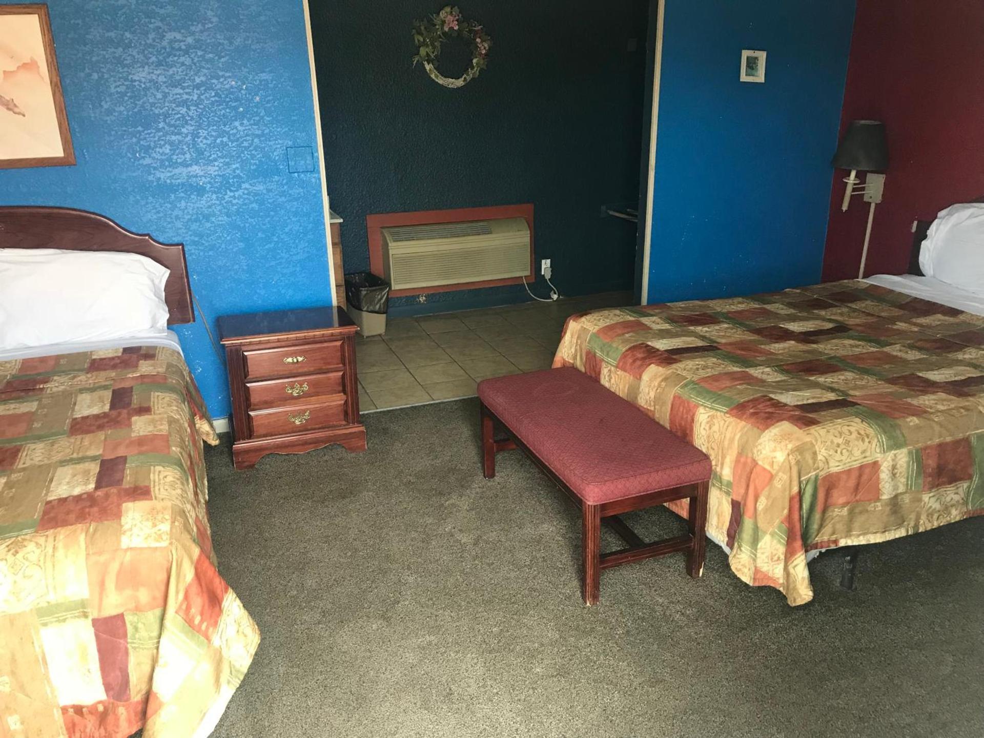 Western Inn Roswell photo 21