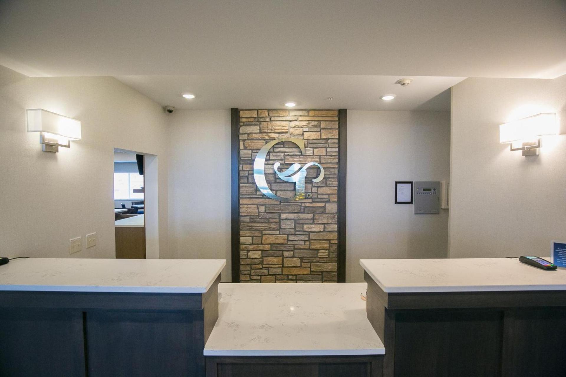 GrandStay Hotel & Suites photo 29