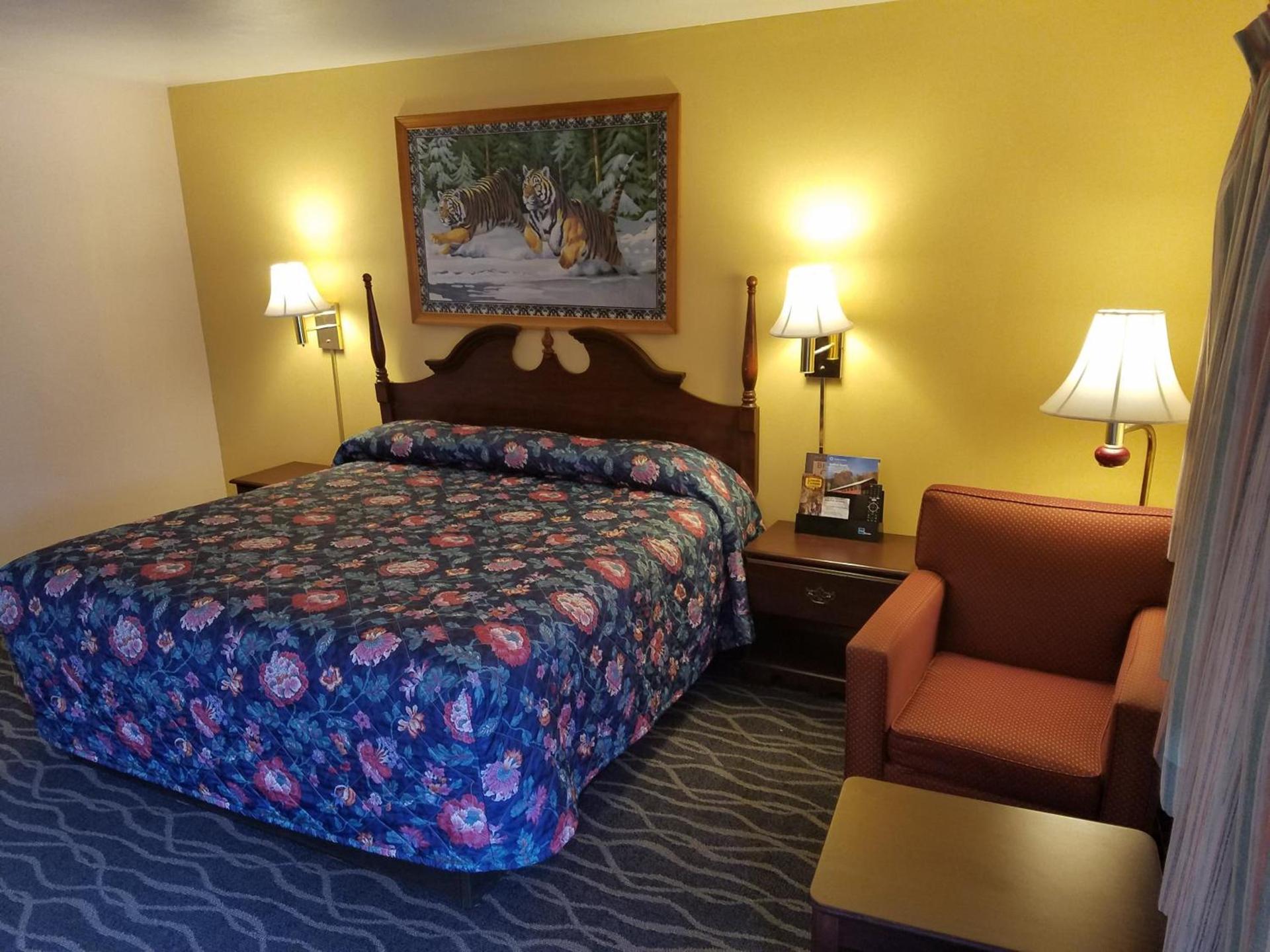 Budget Host Inn photo 16