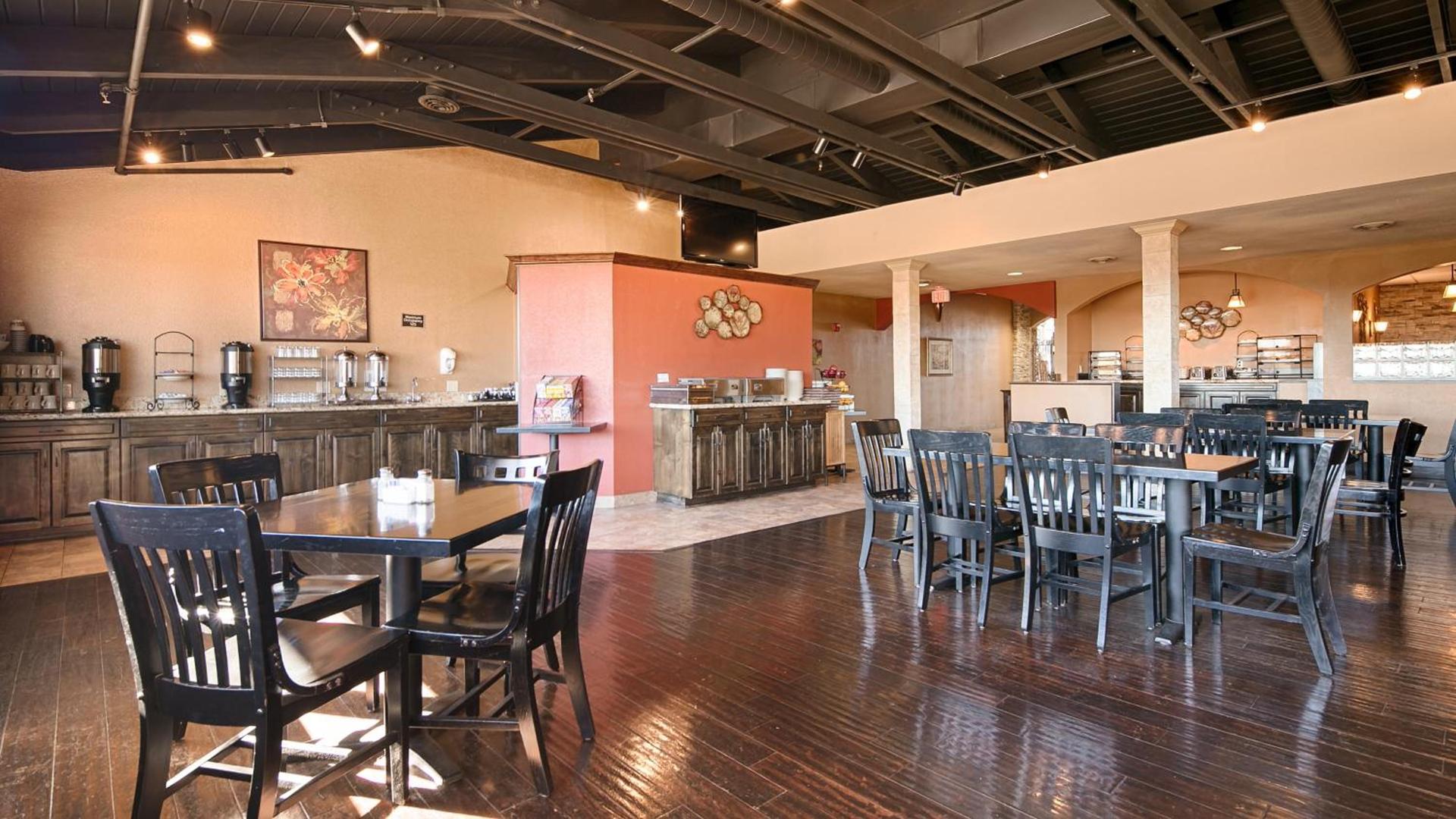 Best Western Plus Raton Hotel photo 70