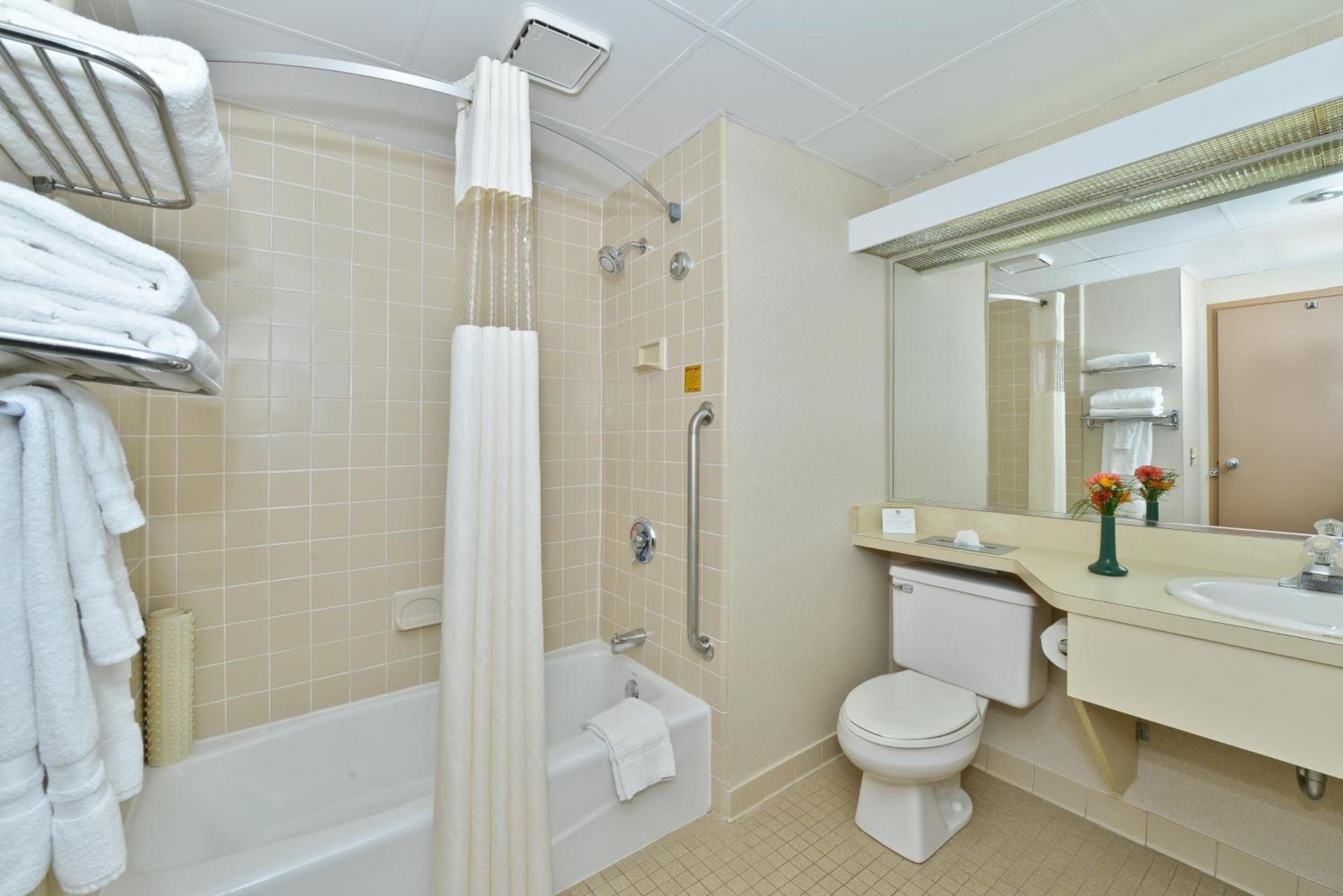 DoubleTree by Hilton Wilkes-Barre photo 8